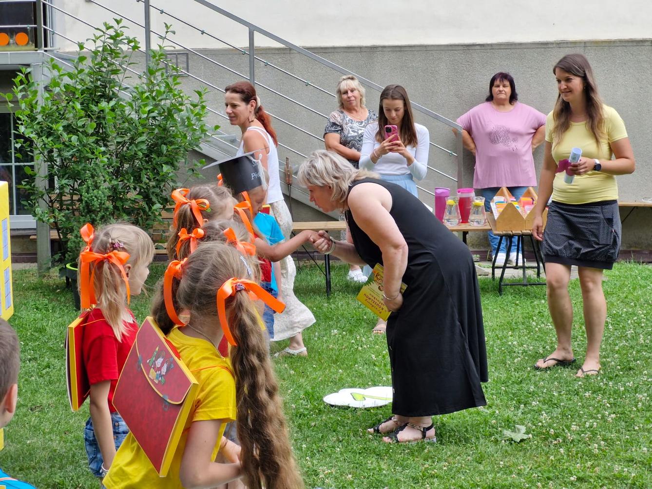 ZAHRADNÍ SLAVNOST - 14