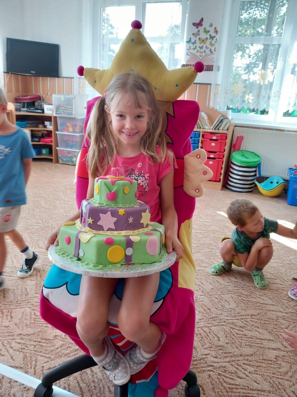 Simonka slaví narozeniny - 2