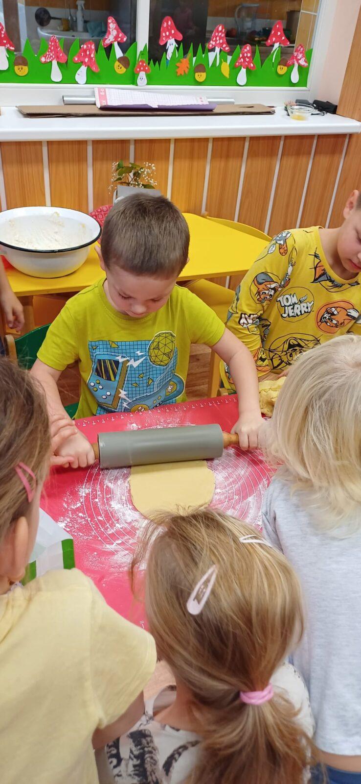 pečení svatomartinských rohlíčků - 6