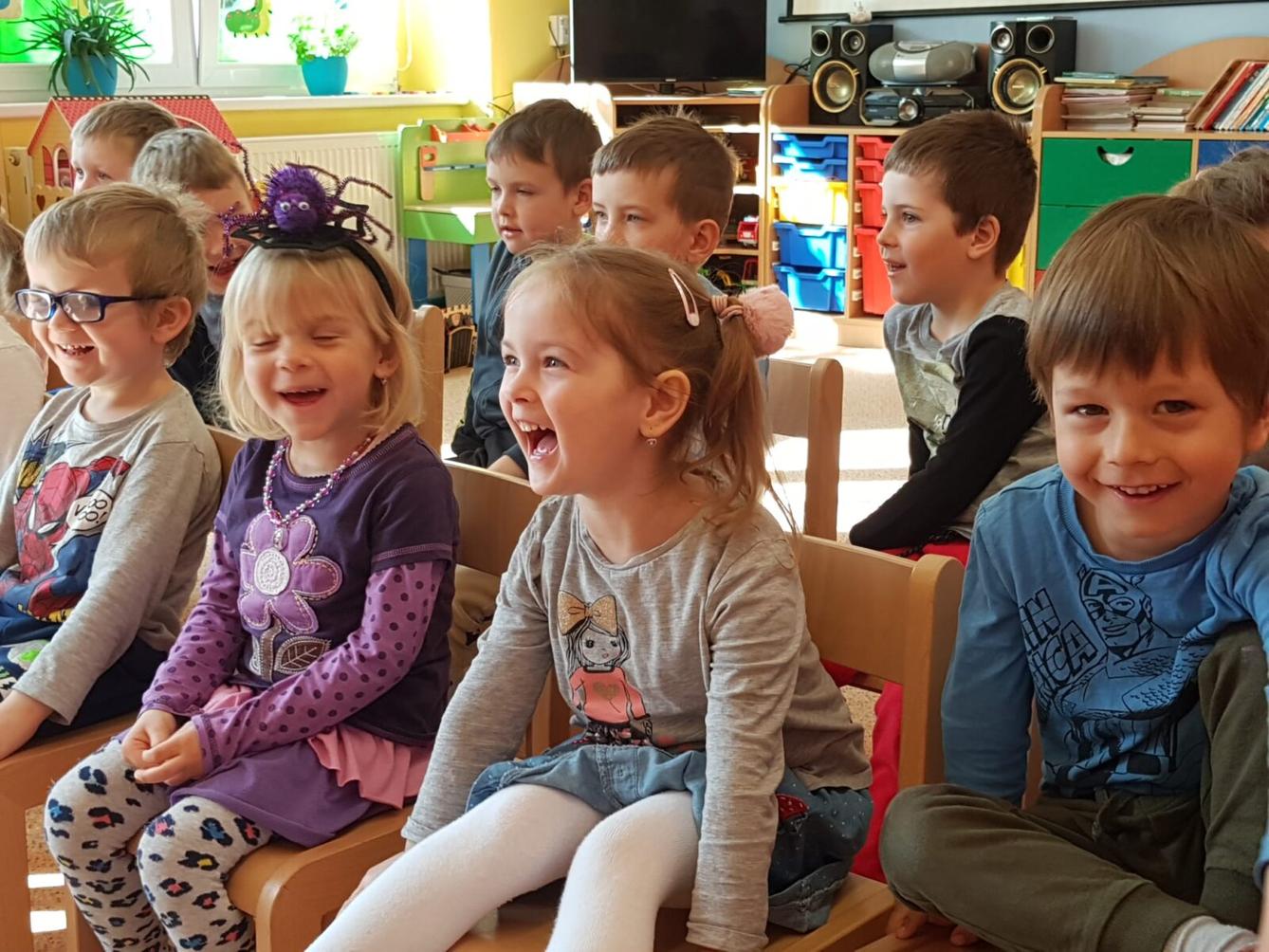 KNIHADÝLKO: ,,DOBRODRUŽSTVÍ PAVOUKA ČENDY" - 9