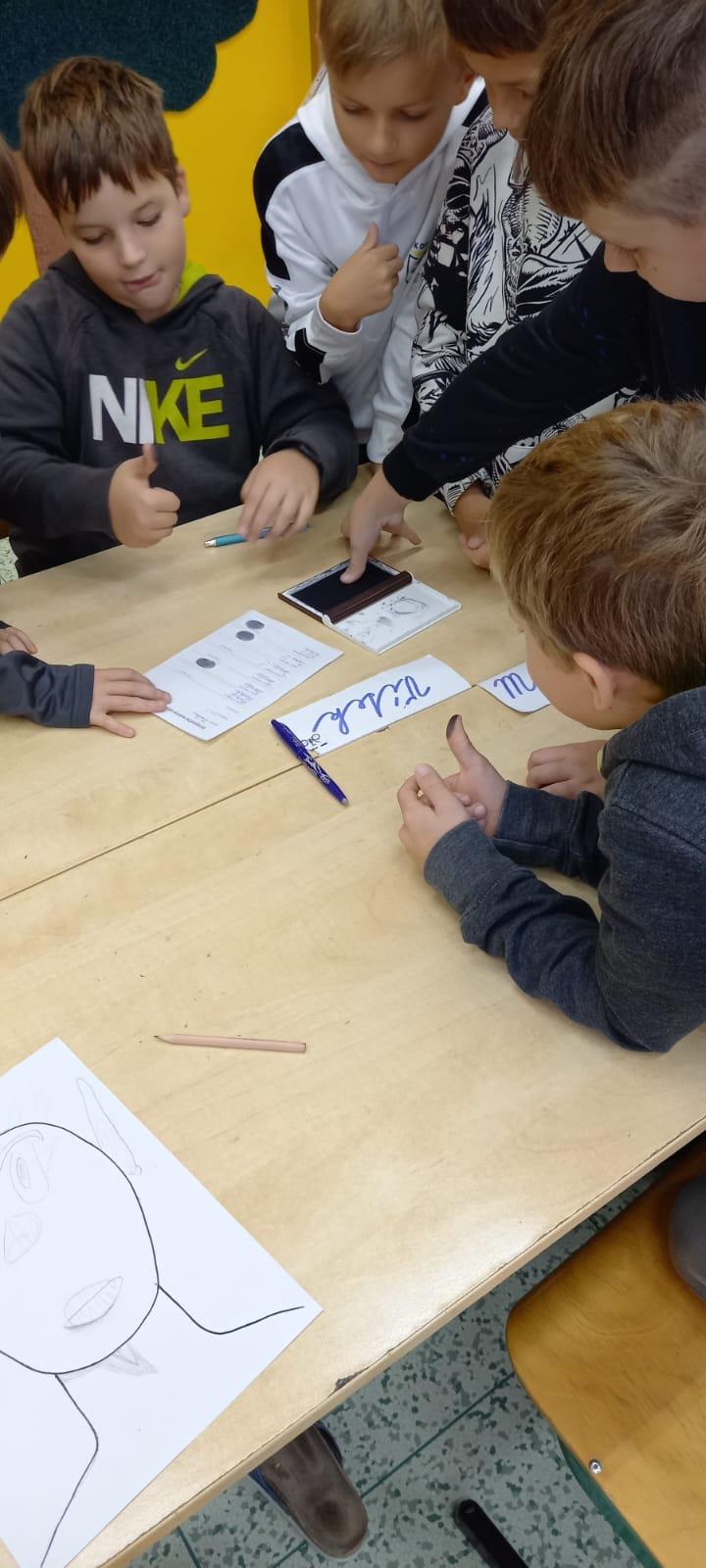 Detektivové ze  IV. třídy - 4