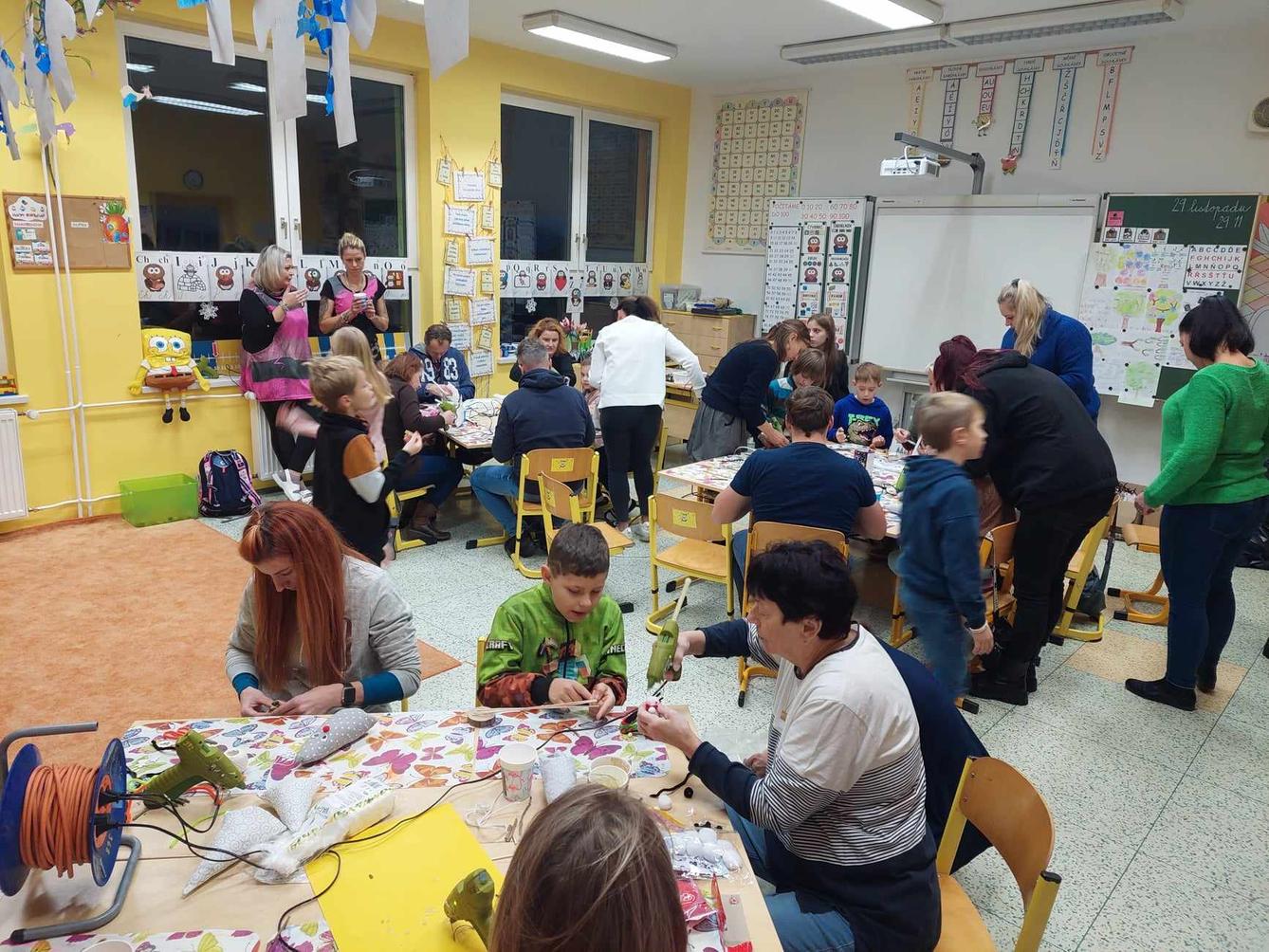 Vánoční tvoření v 2.A - 8