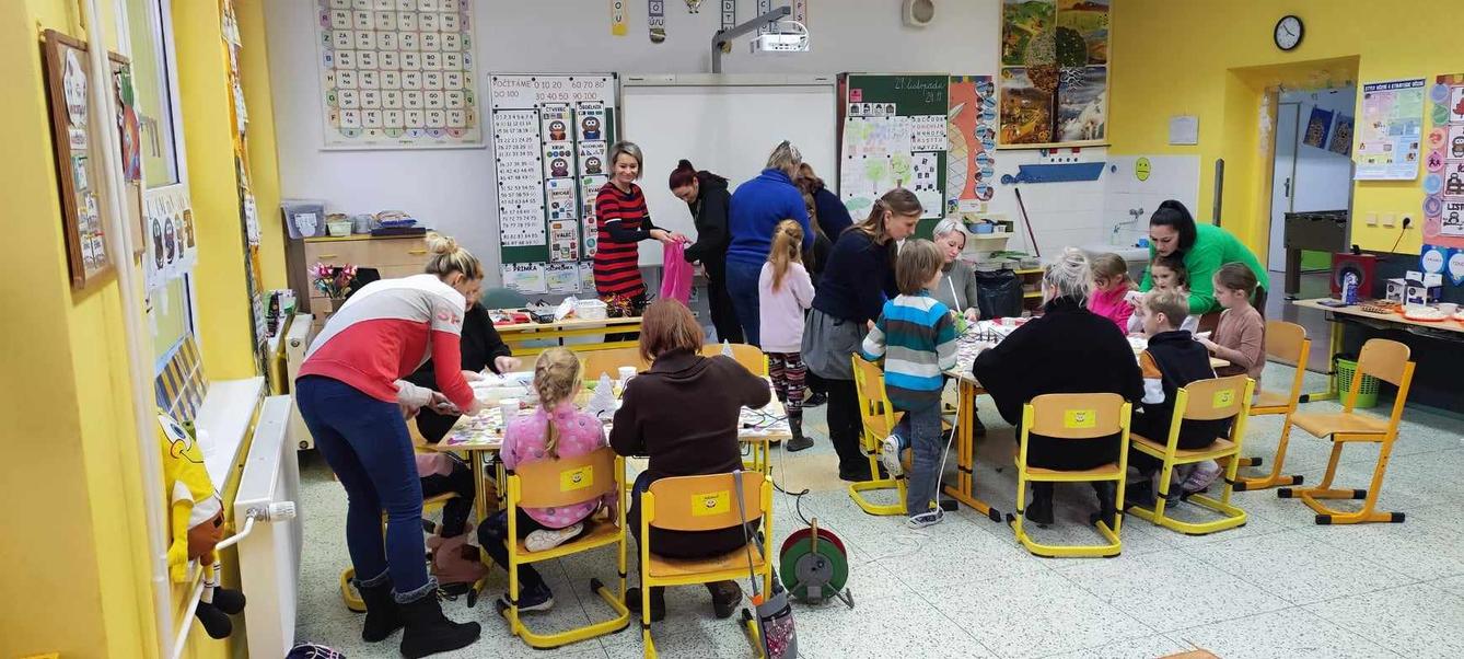 Vánoční tvoření v 2.A - 11