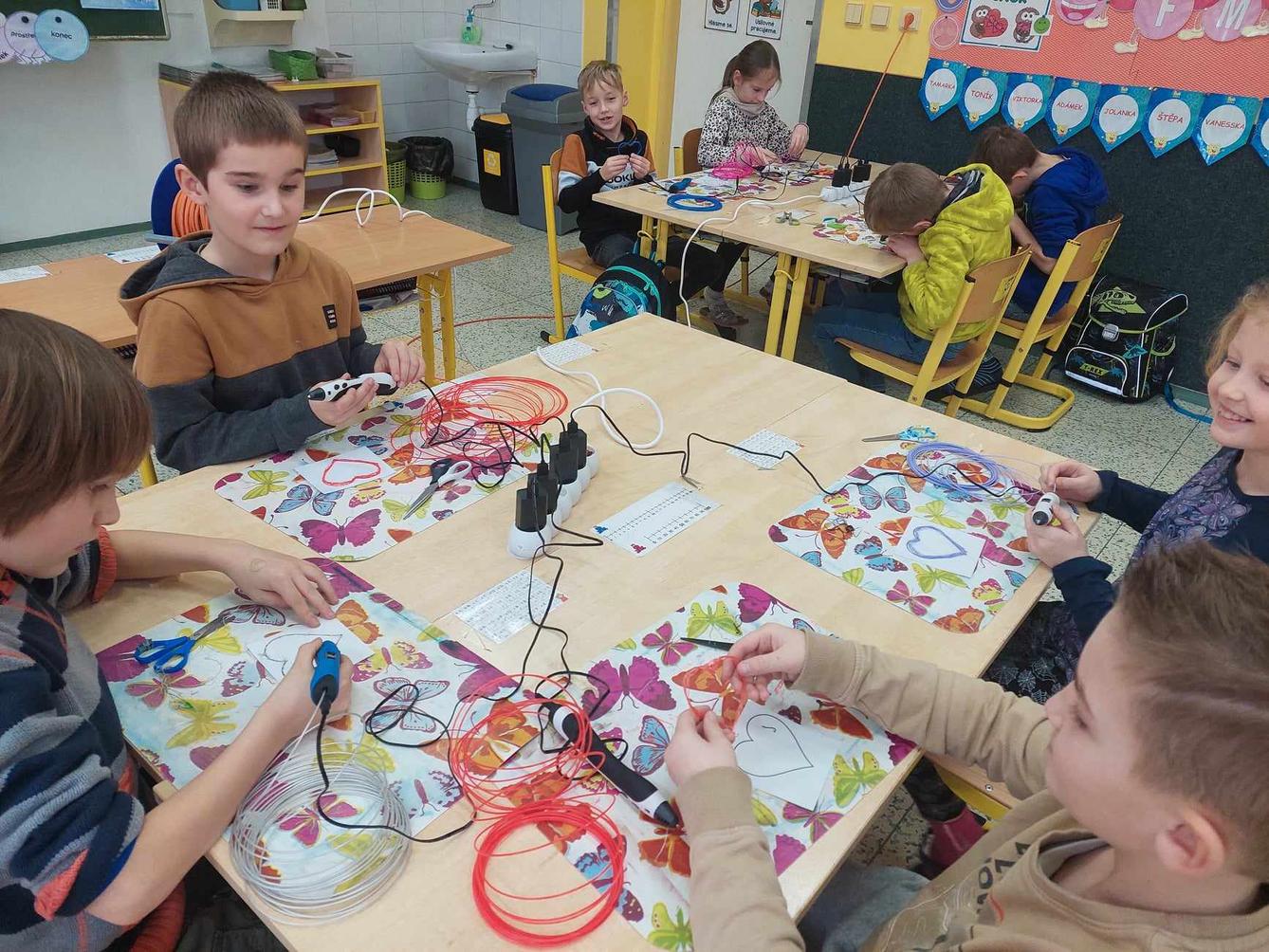 Práce s 3D pery - druháci - 6