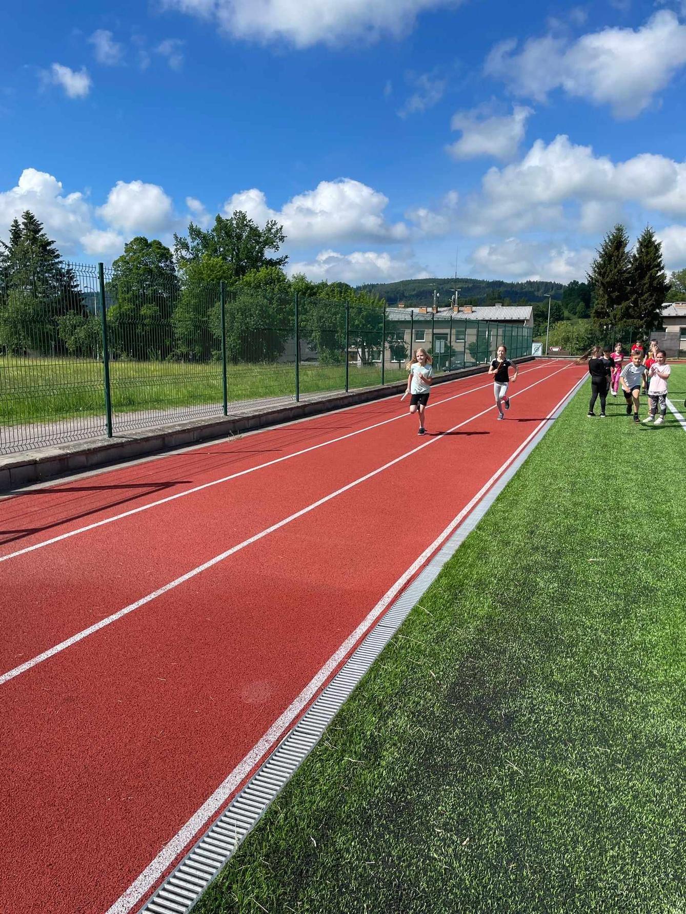 Běžecké štafety na 1. stupni - 2