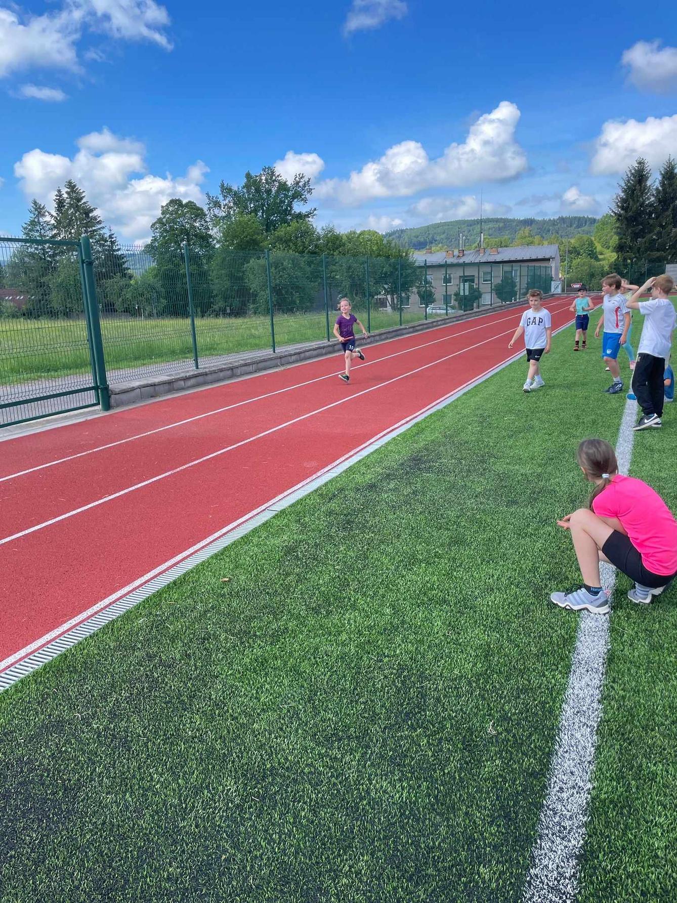 Běžecké štafety na 1. stupni - 4