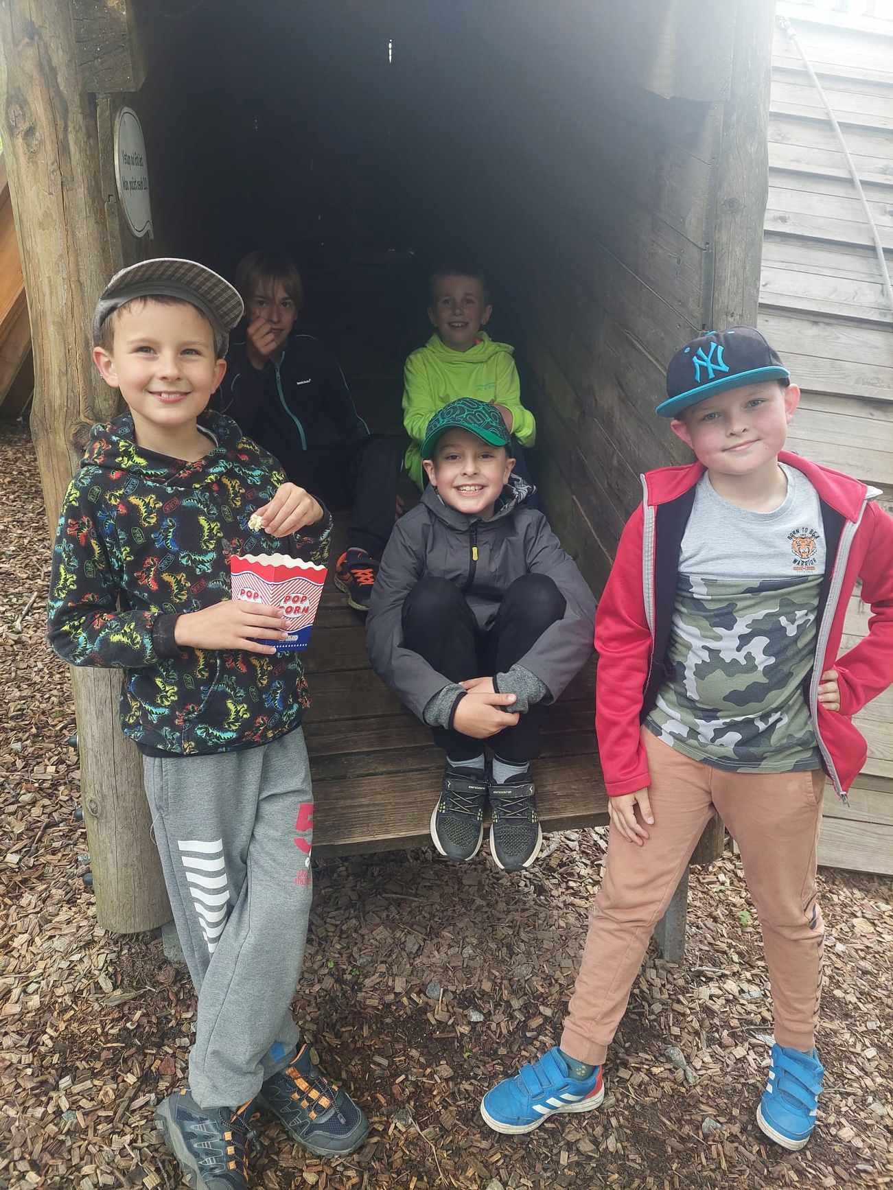 Školní výlet na Dolní Moravě - 1. třída, 2.A +2.B - 13