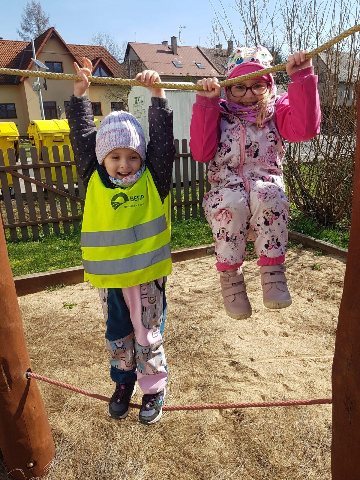 užíváme si pobyt venku - 10