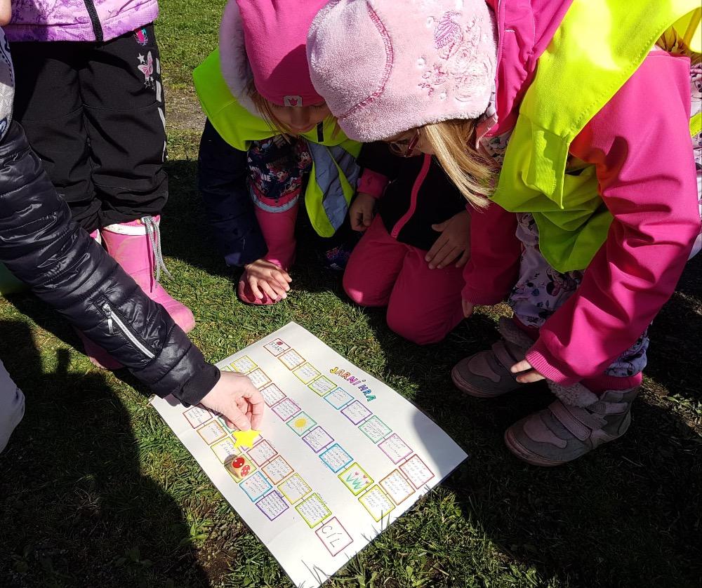 SOVIČKY: ,,PŘIŠLO JARO DO VSI" - 41