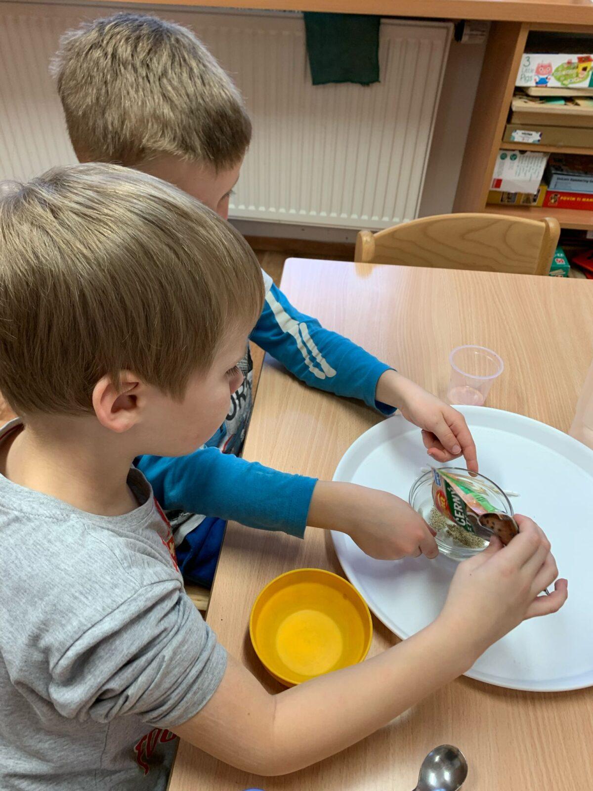 pokusy s vodou - námořníci - 7