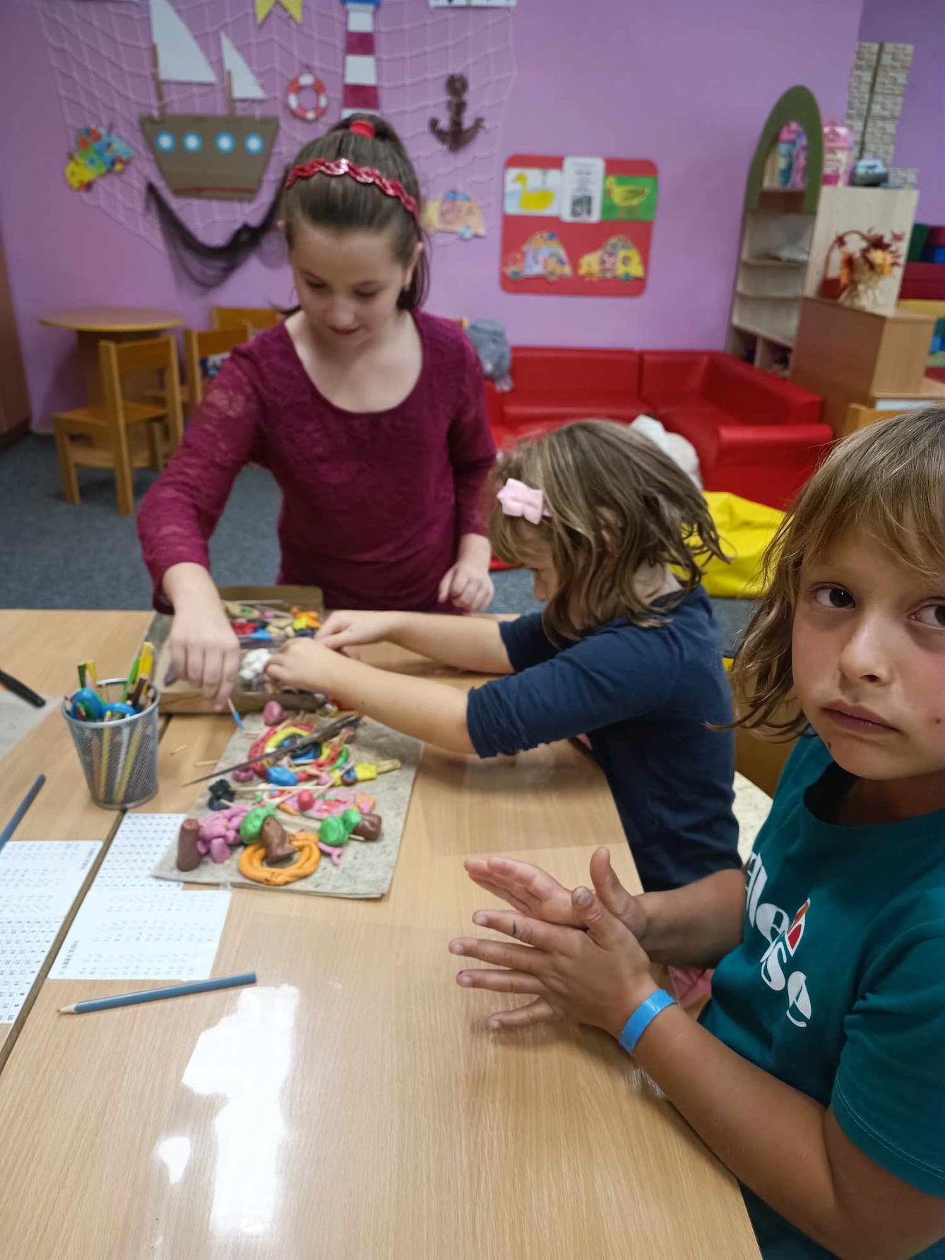 ZÁŘÍ - 2. ODDĚLENÍ A seznamovací odpoledne - 15