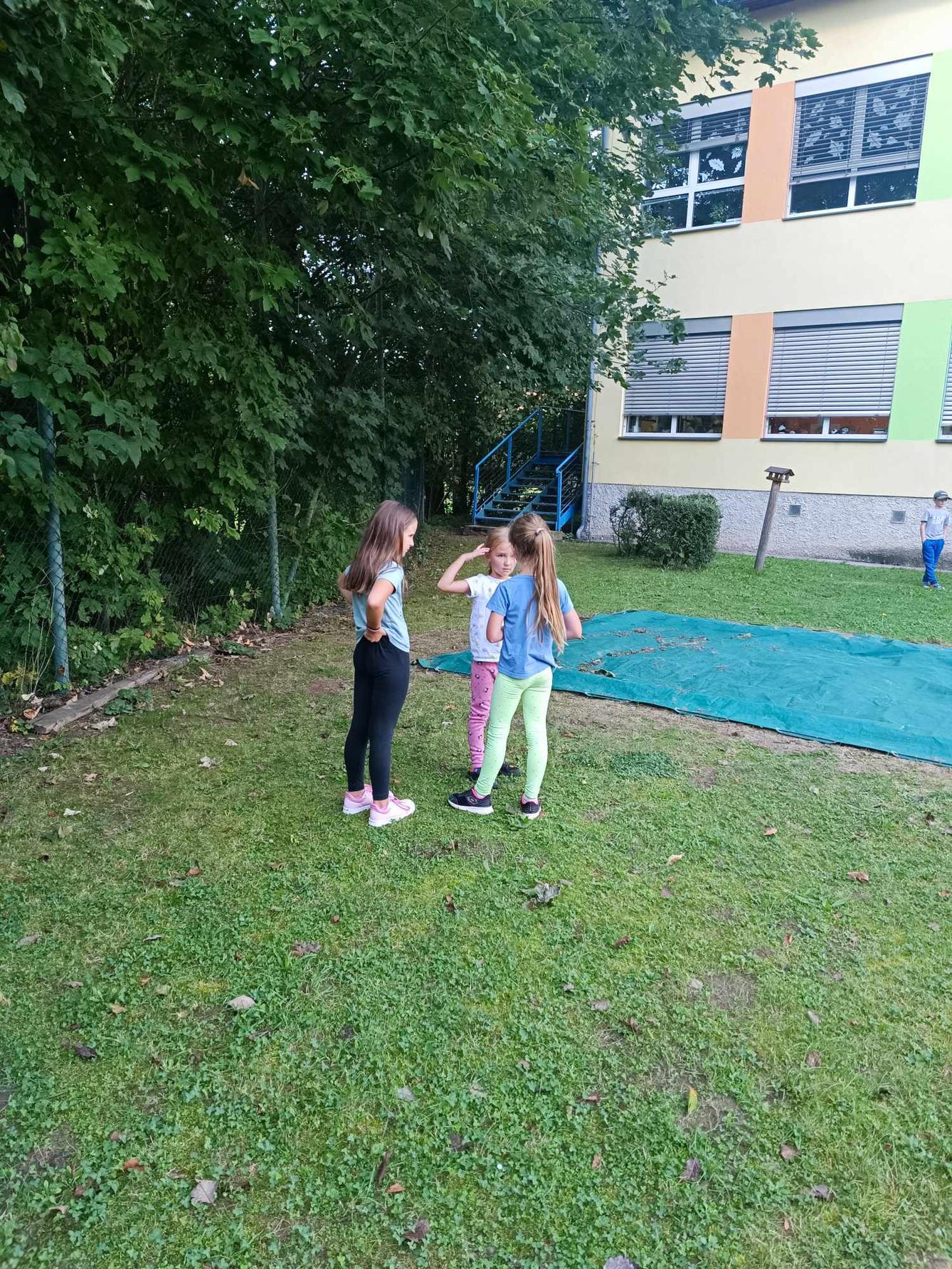 ZÁŘÍ - 2. ODDĚLENÍ A seznamovací odpoledne - 24