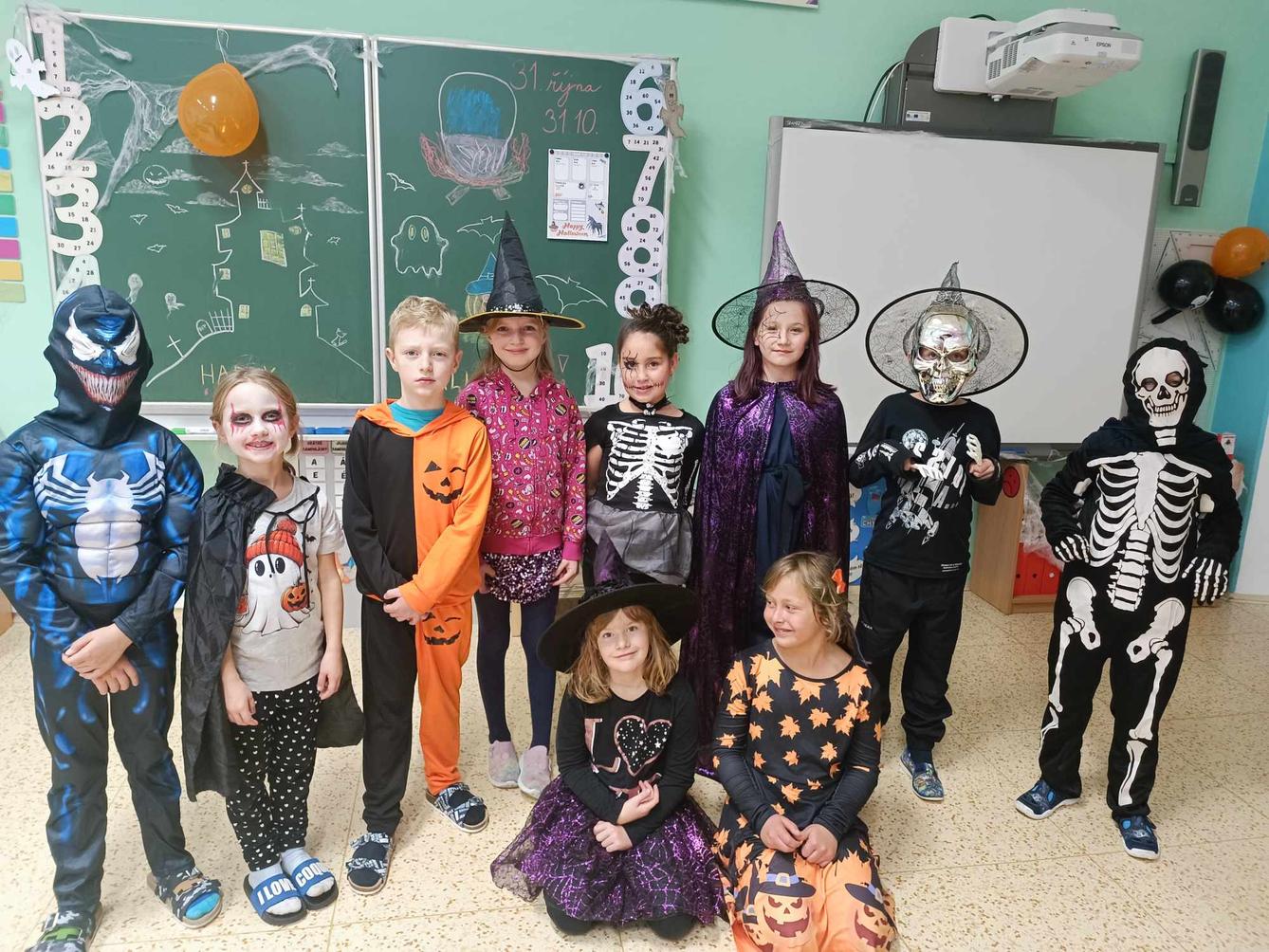 ŘÍJEN A LISTOPAD ve 2. oddělení a společné akce - 23