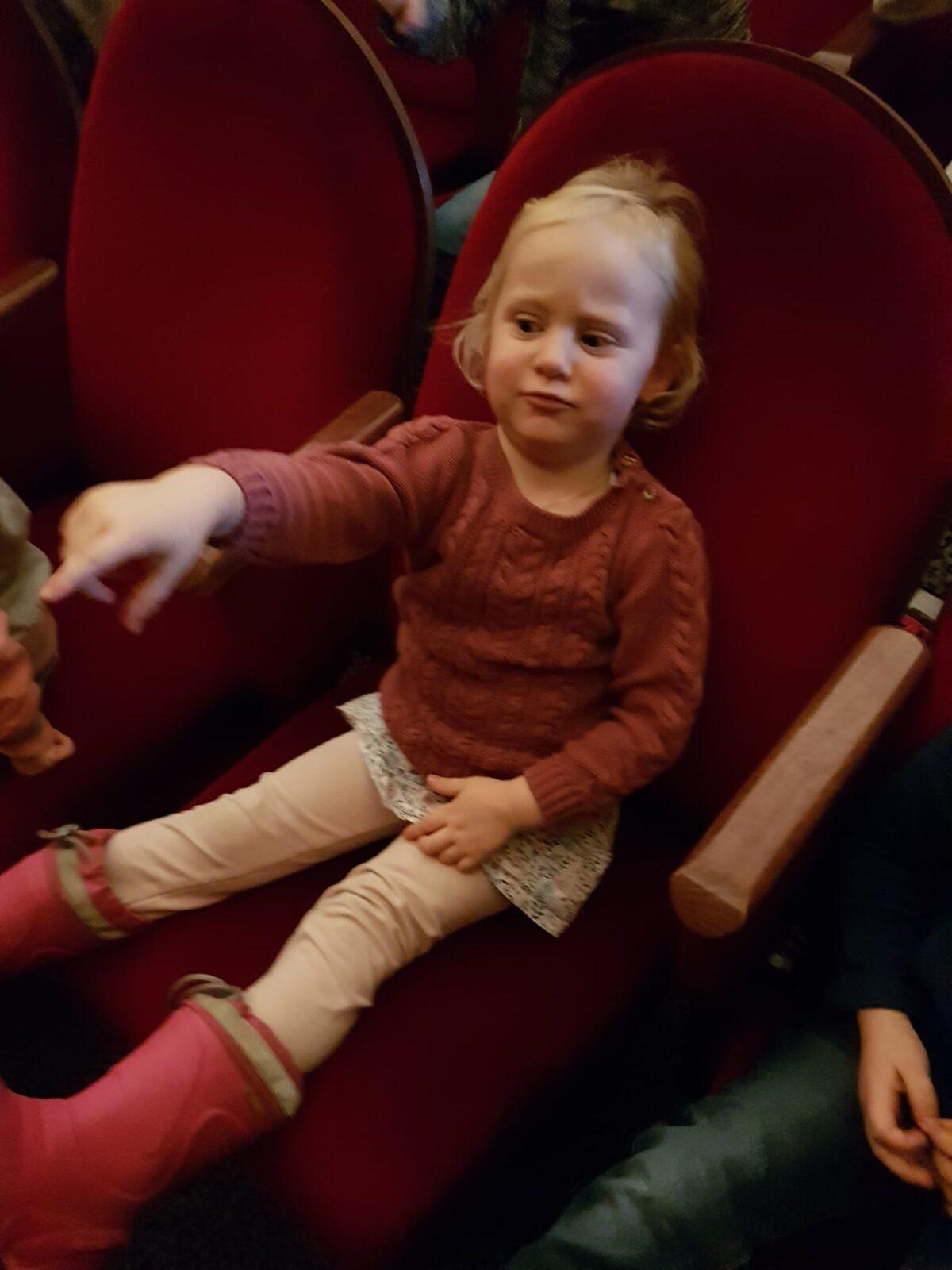 NÁVŠTĚVA DIVADLA: ,,ČERTŮV ŠVAGR" - 6