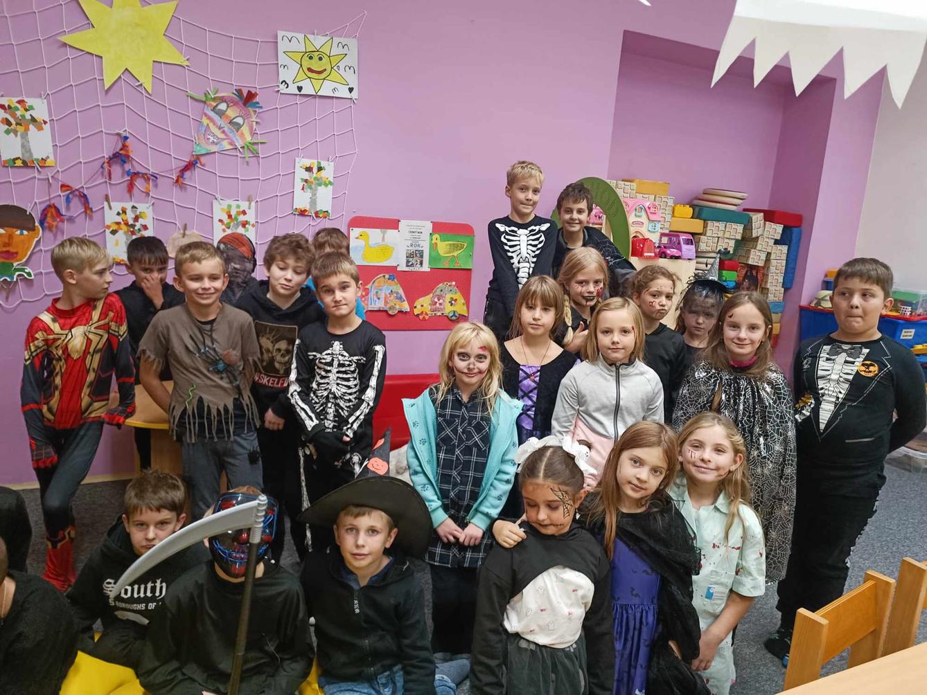 ŘÍJEN A LISTOPAD ve 2. oddělení a společné akce - 31