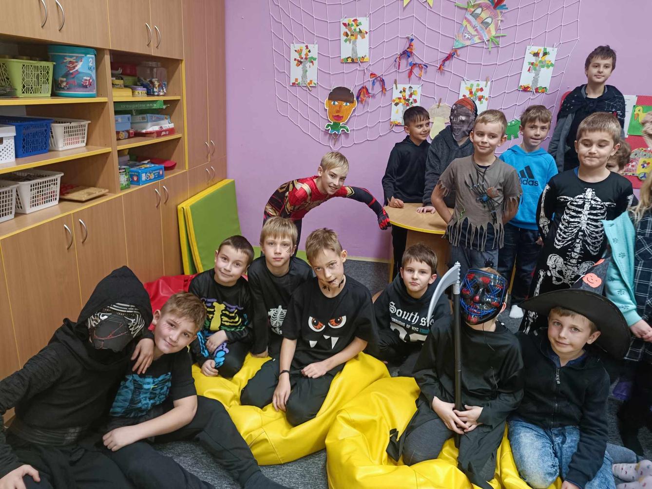 ŘÍJEN A LISTOPAD ve 2. oddělení a společné akce - 42