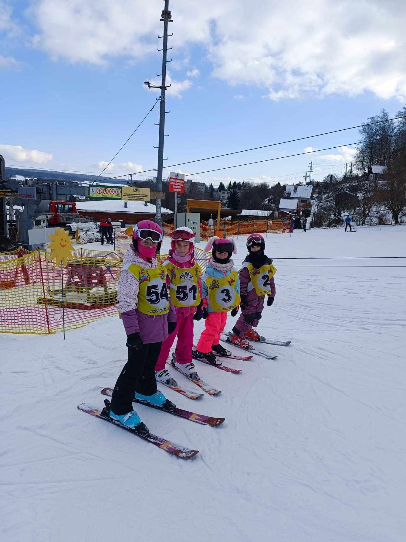 Závěrečná lyžařská školička na Pekláku - 11