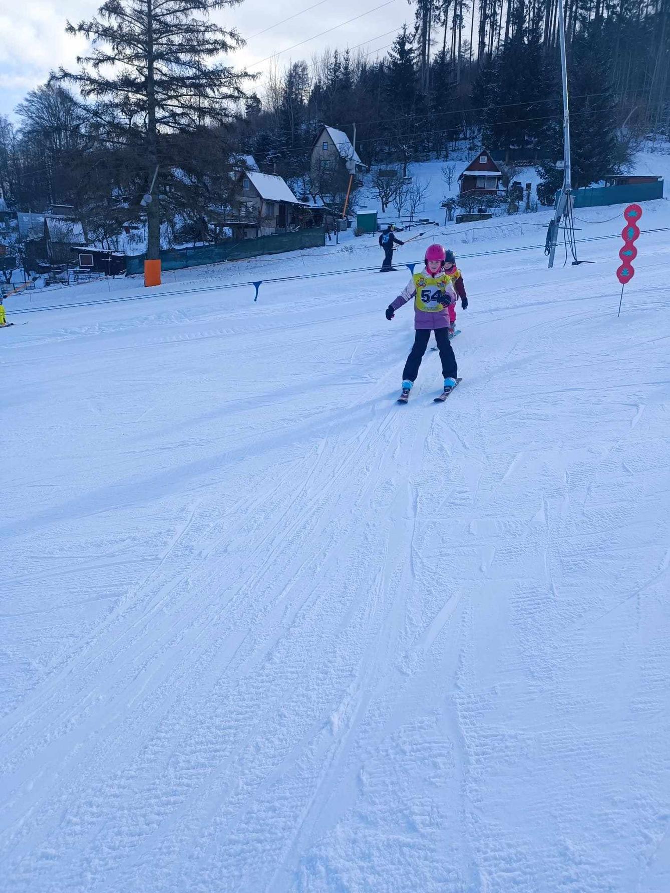 Závěrečná lyžařská školička na Pekláku - 27