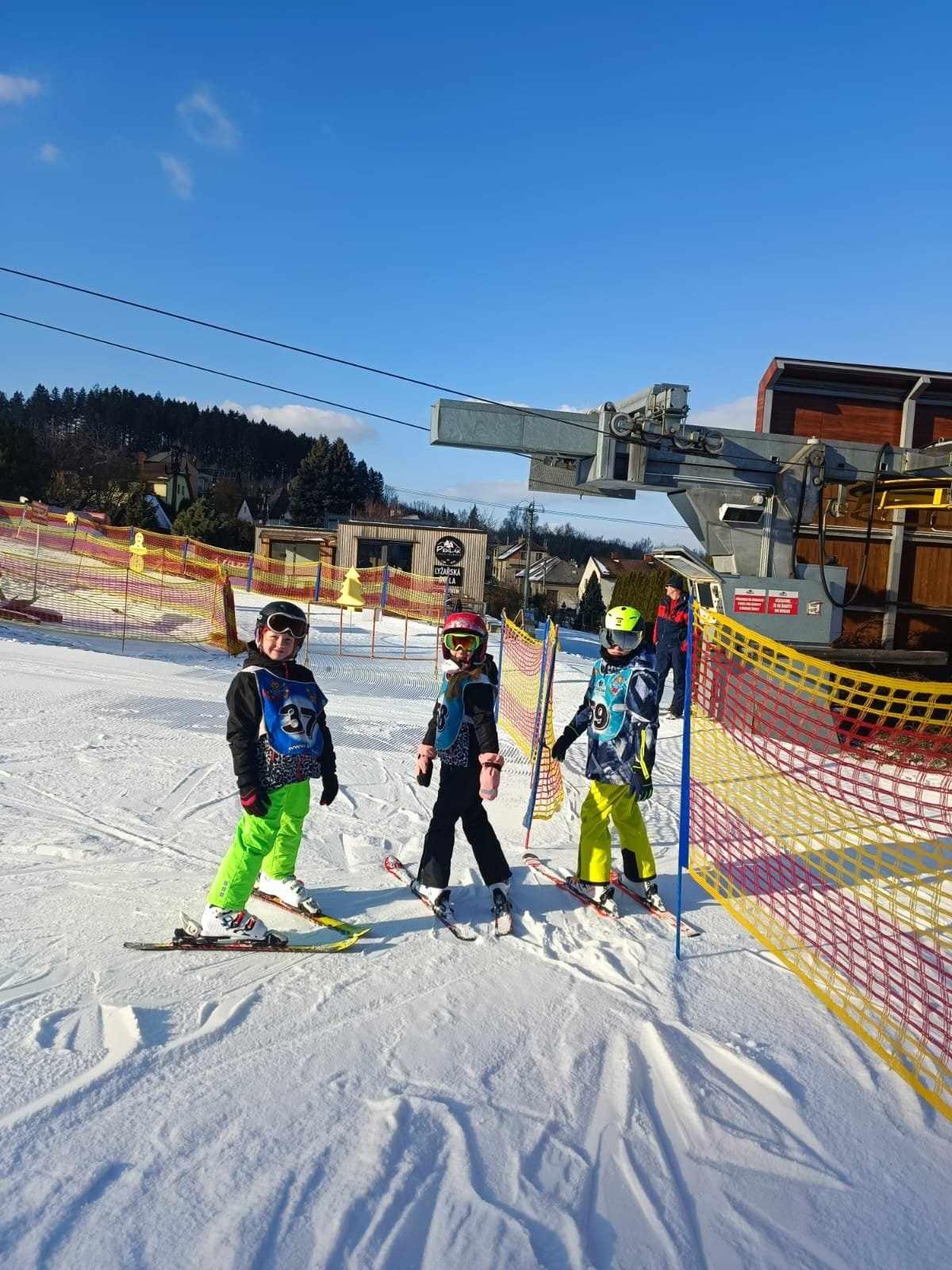 Závěrečná lyžařská školička na Pekláku - 44