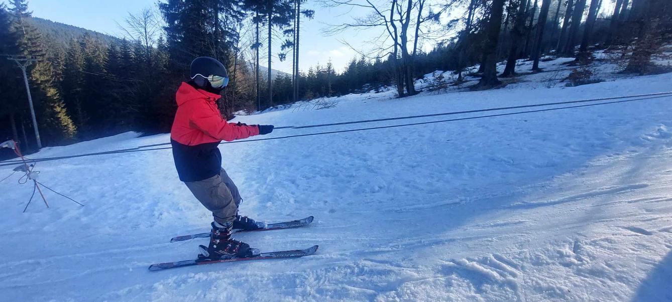 Lyžařský výcvik -  pondělí - 22