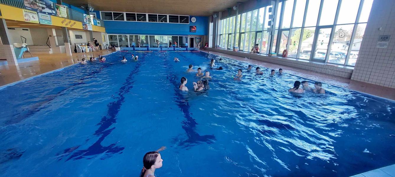 Zakončení plavání 4. a 5. třída - 10