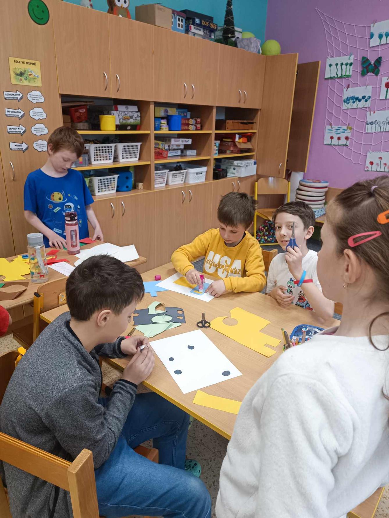 DRUŽINKA - DEN  ZEMĚ - 32