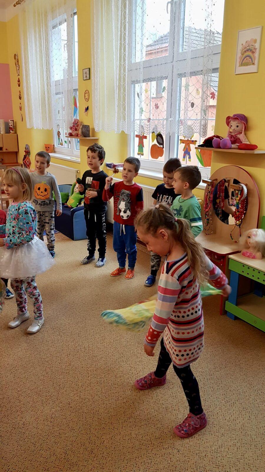 MUZIKOTERAPIE: ,,INDIÁNSKÁ POHÁDKA" - 21