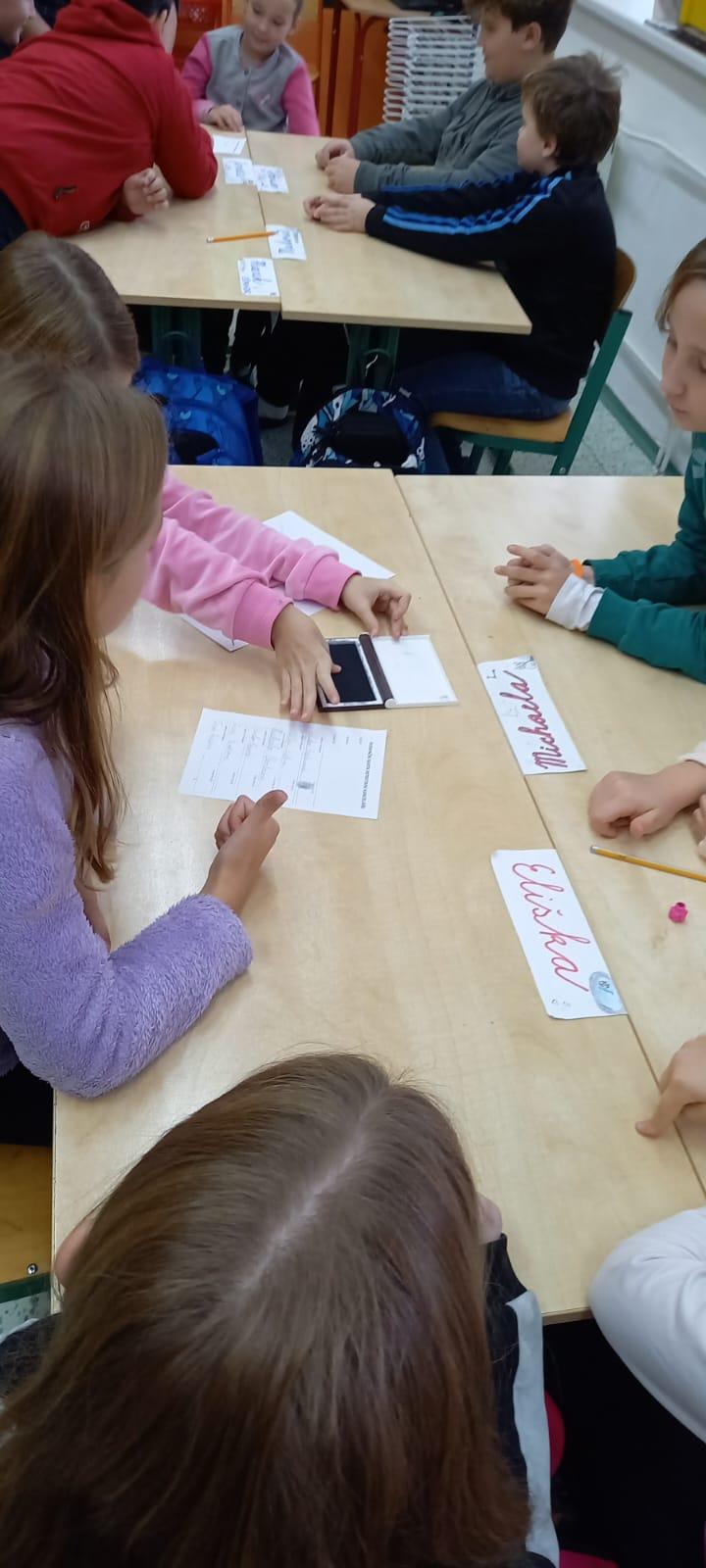 Detektivové ze  IV. třídy - 5