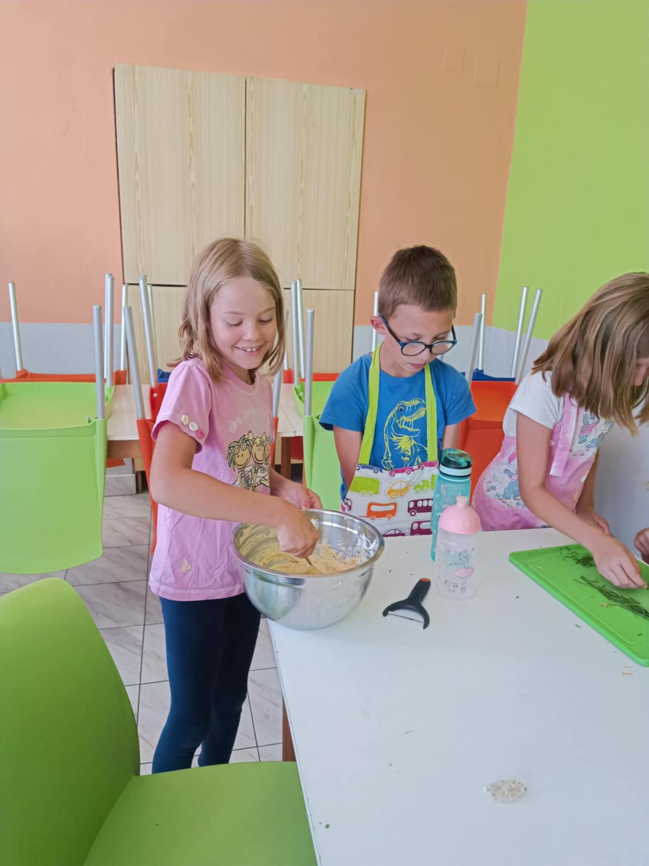 Týden plný zábavy II - úterý - 12