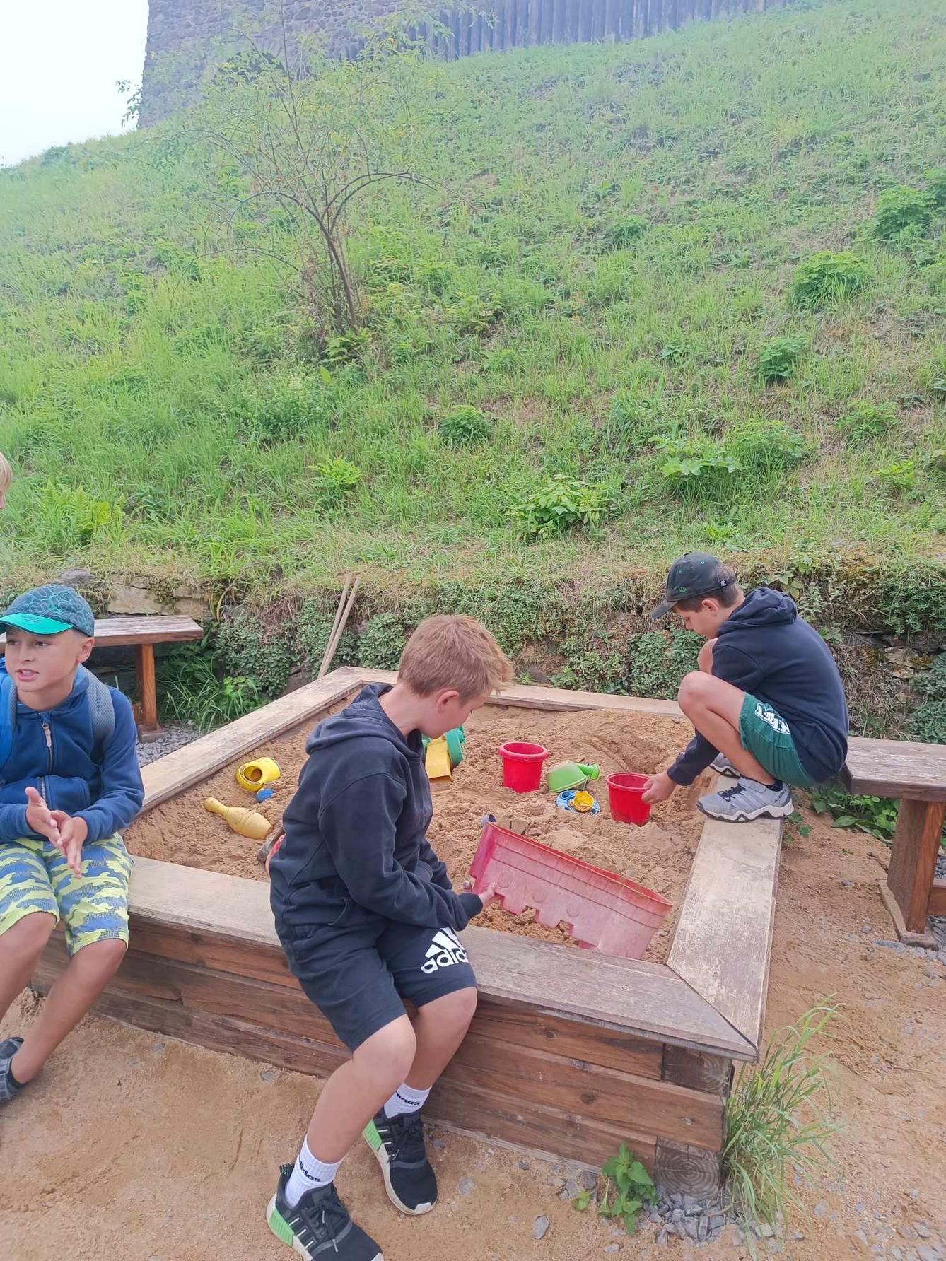 TÝDEN PLNÝ ZÁBAVY - 4. DEN - ČTVRTEK 22.8. 2024 - 19