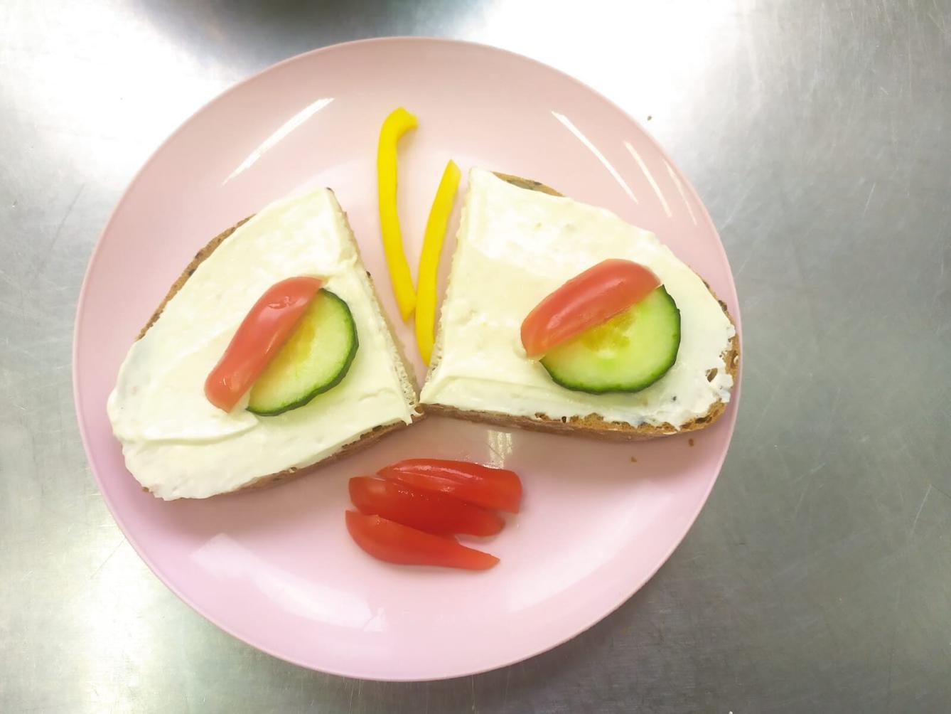 Okénko do školní a školkové kuchyně č. 9 - 5