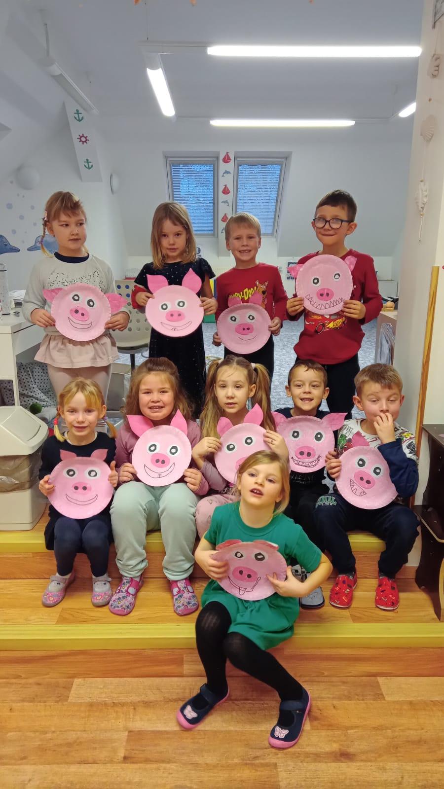 tři čuníci jdou... - 3