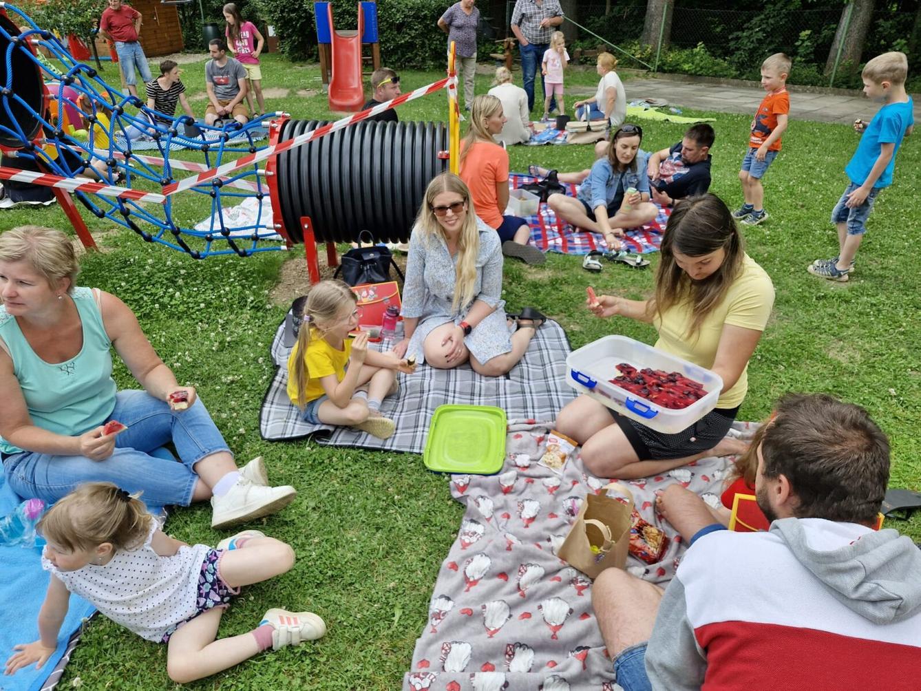 ZAHRADNÍ SLAVNOST - 19