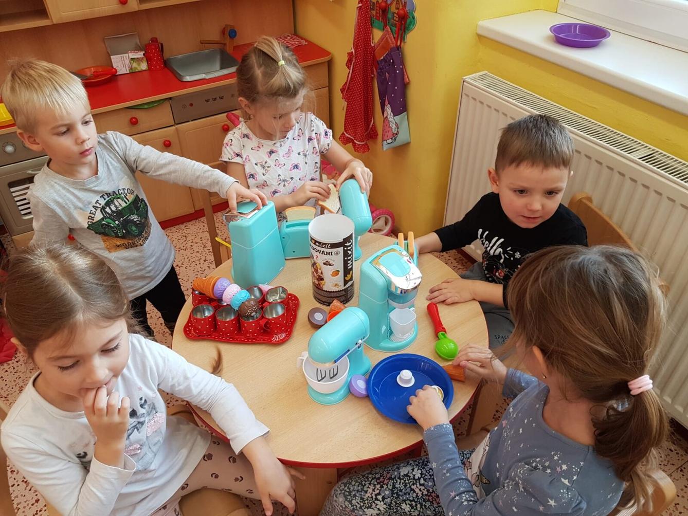 JEŽÍŠEK VE ŠKOLCE - 15