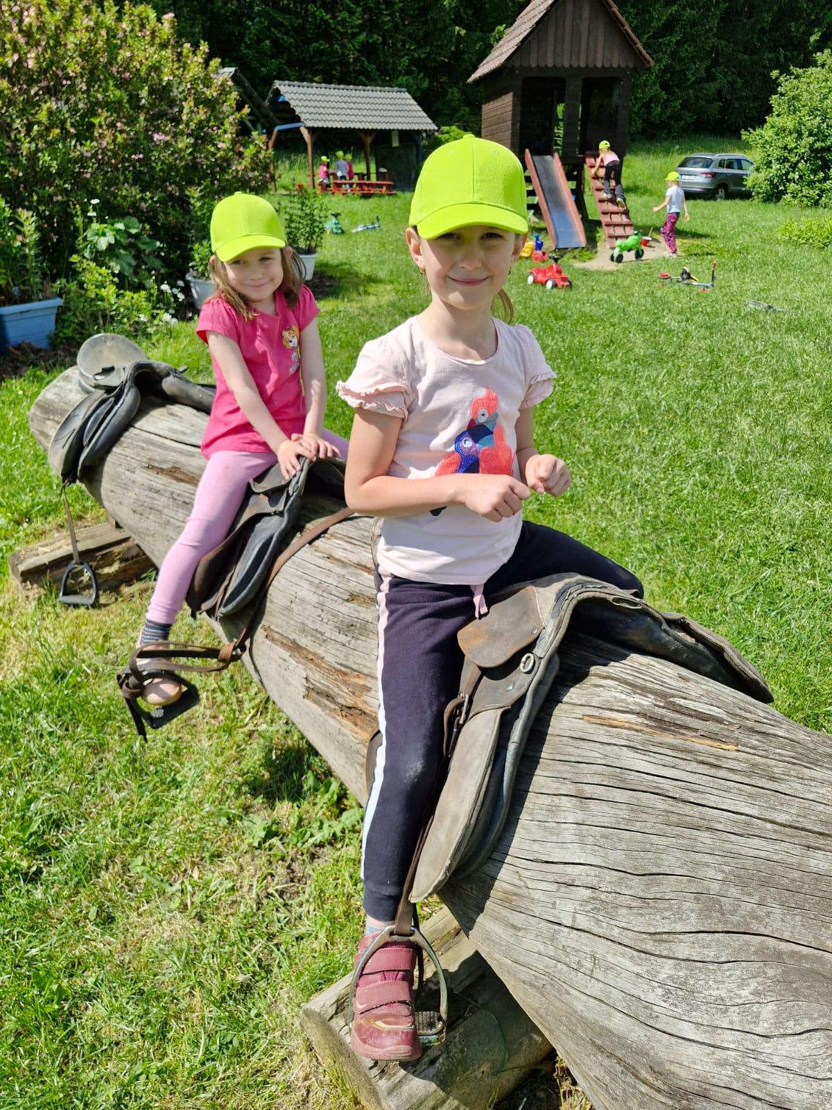 VÝLET NA BABIČČIN STATEK - 74