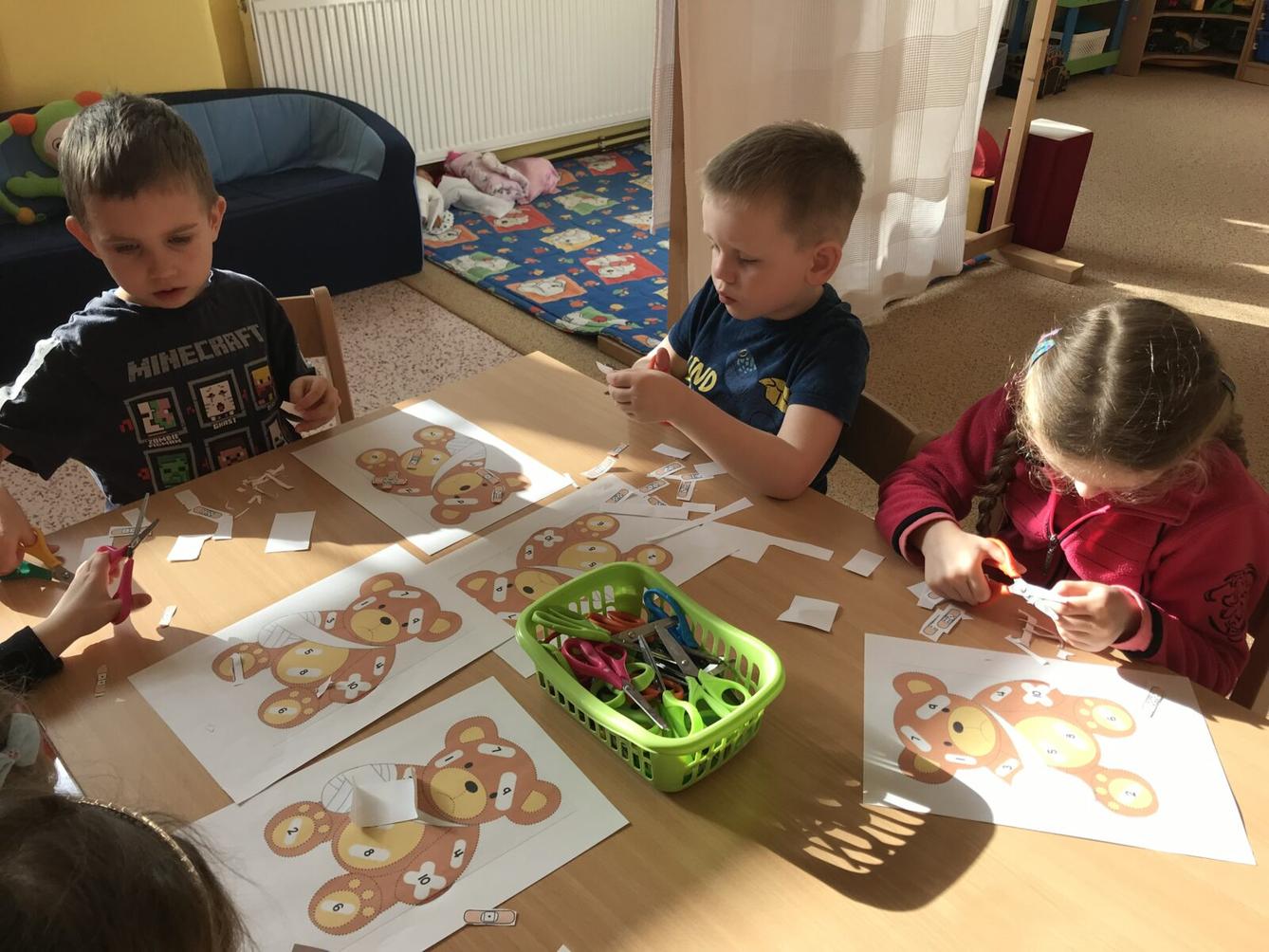 SOVIČKY: ,,ZDRAVÍ,NEMOC - KDYŽ ALENKA STŮNĚ" - 63