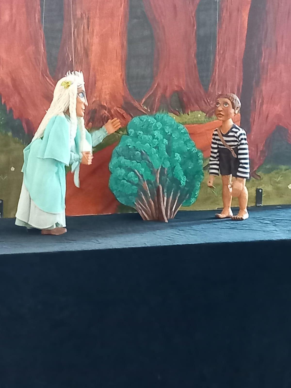 Loutkové divadlo - „ V ŘÍŠI SKŘÍTKŮ, VÍLA OBRŮ“ - 3