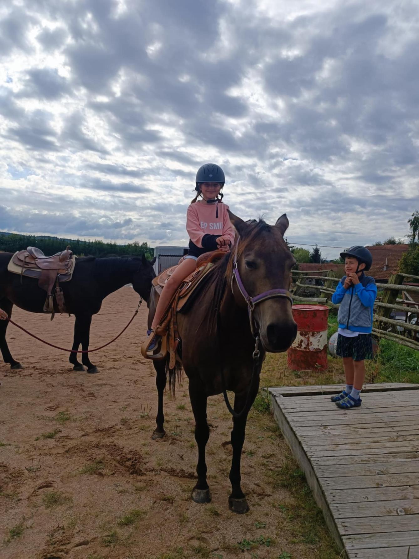 TÝDEN PLNÝ ZÁBAVY II - pátek - 28