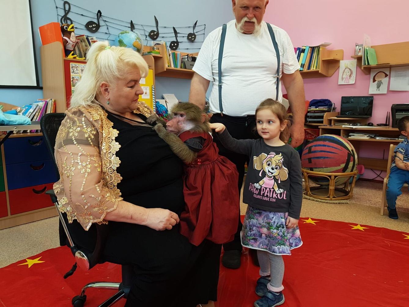 ,,PŘIJEL K NÁM CIRKUS" - 16