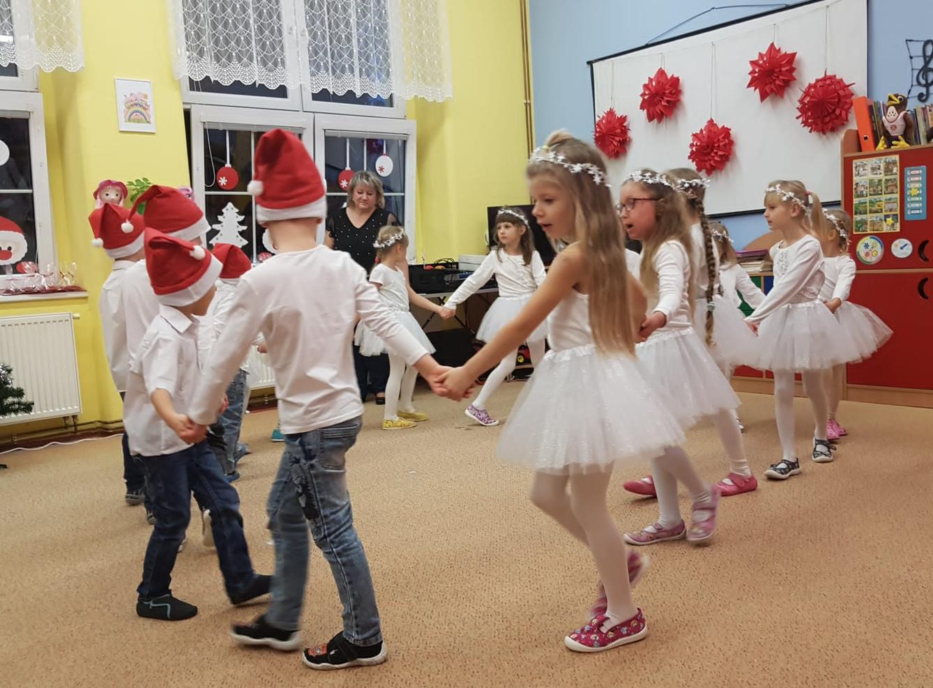 VÁNOČNÍ BESÍDKA - 18