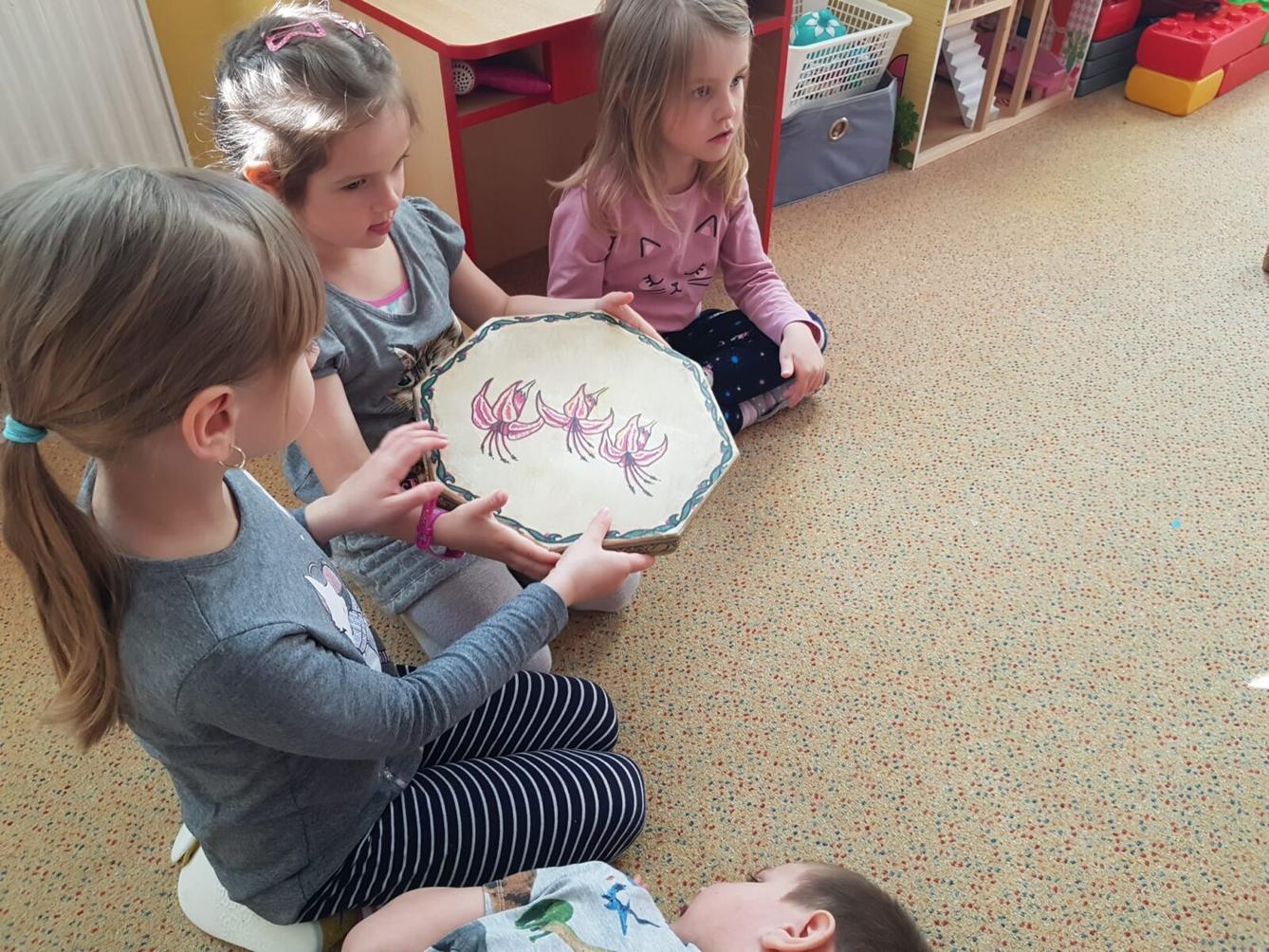 SOVIČKY: ,,MUZIKOTERAPIE" - 14