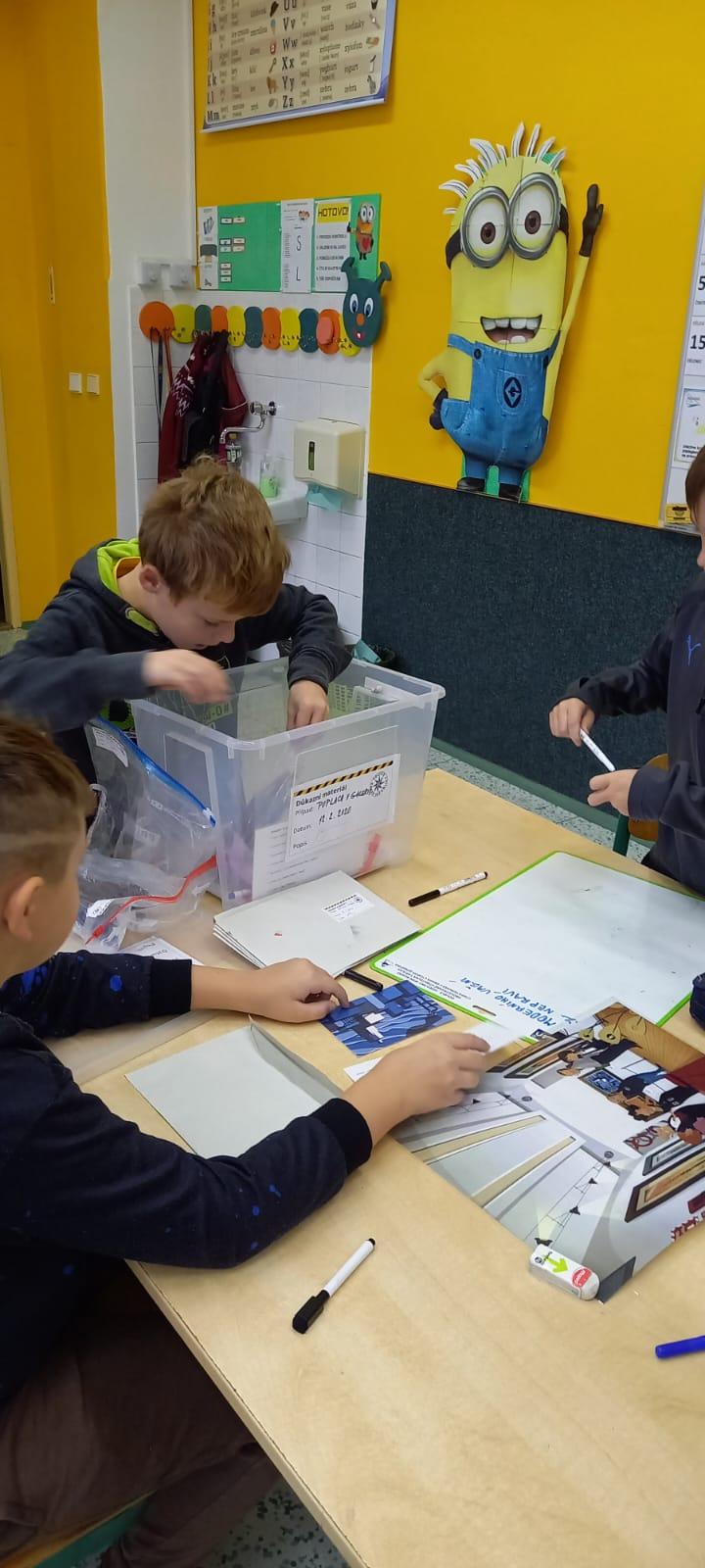 Detektivové ze  IV. třídy - 7