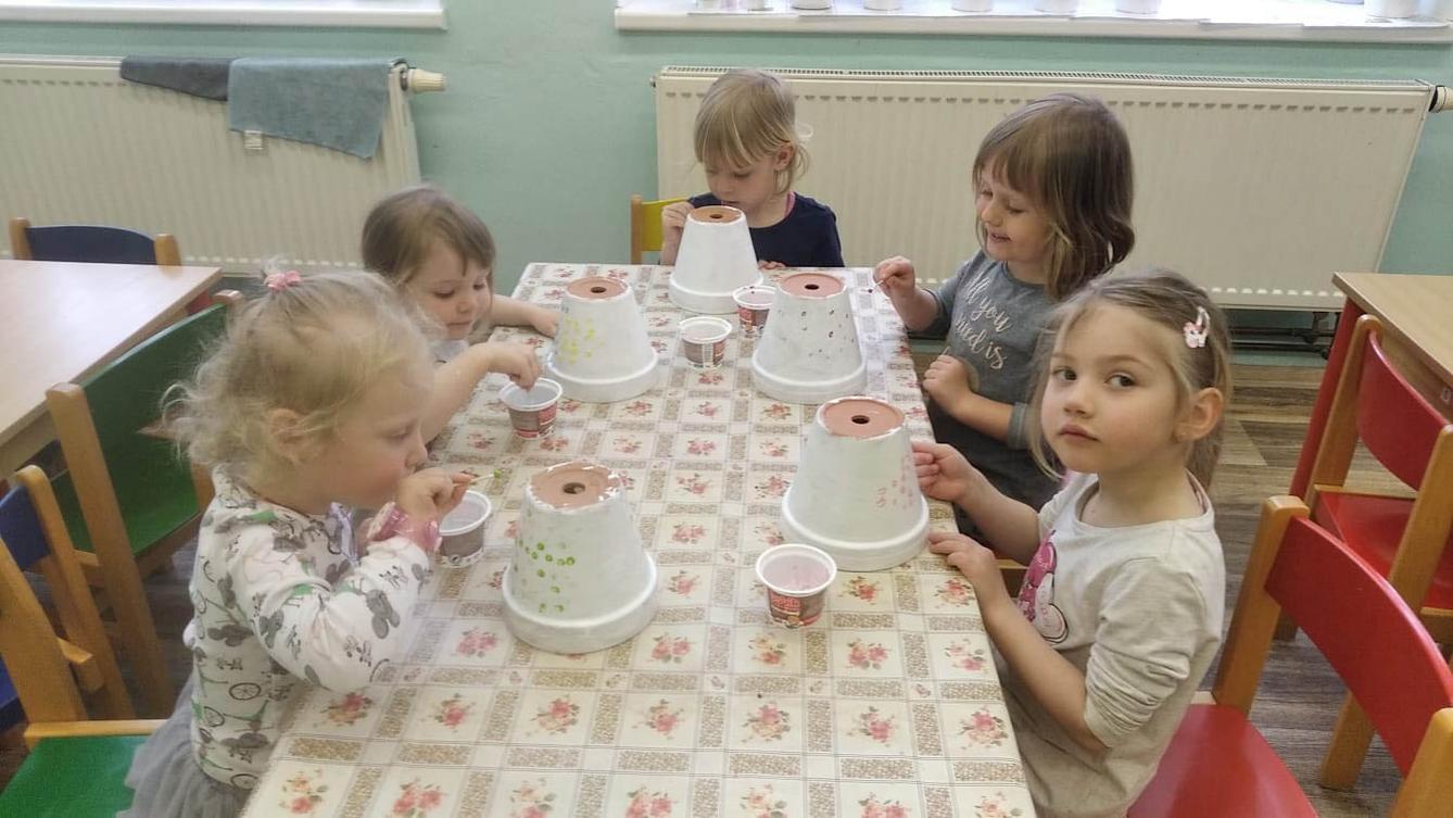 BROUČCI: ,,CO SI BROUKÁ JARNÍ LOUKA" - 8