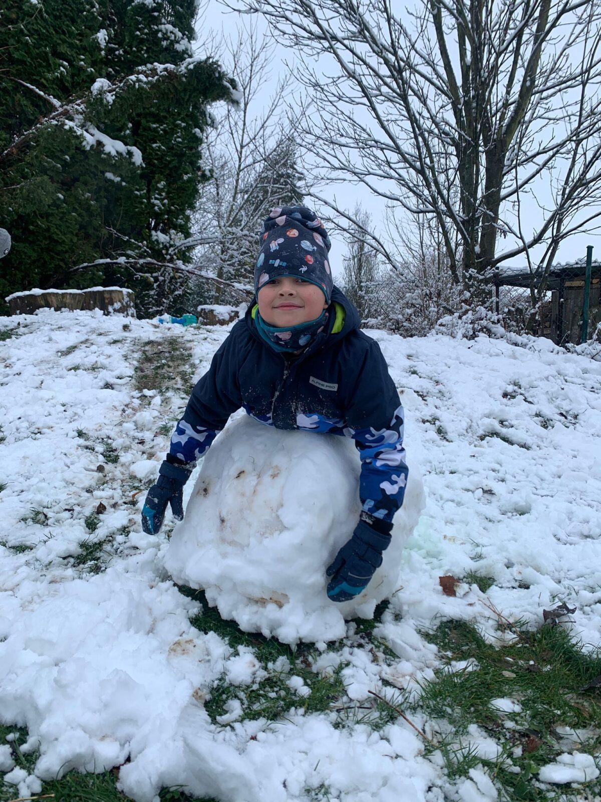 První sníh ve školce - 3