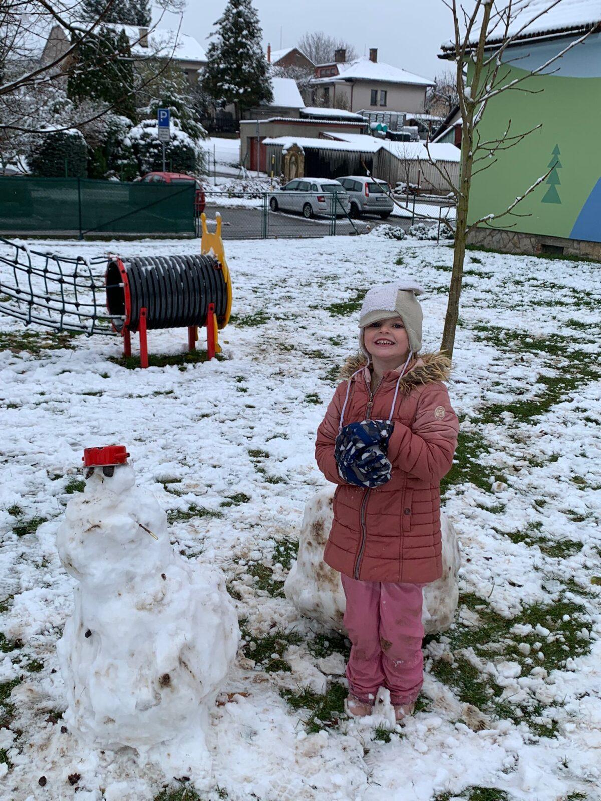 První sníh ve školce - 4