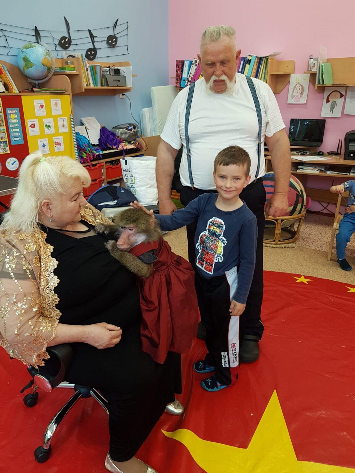 ,,PŘIJEL K NÁM CIRKUS" - 20