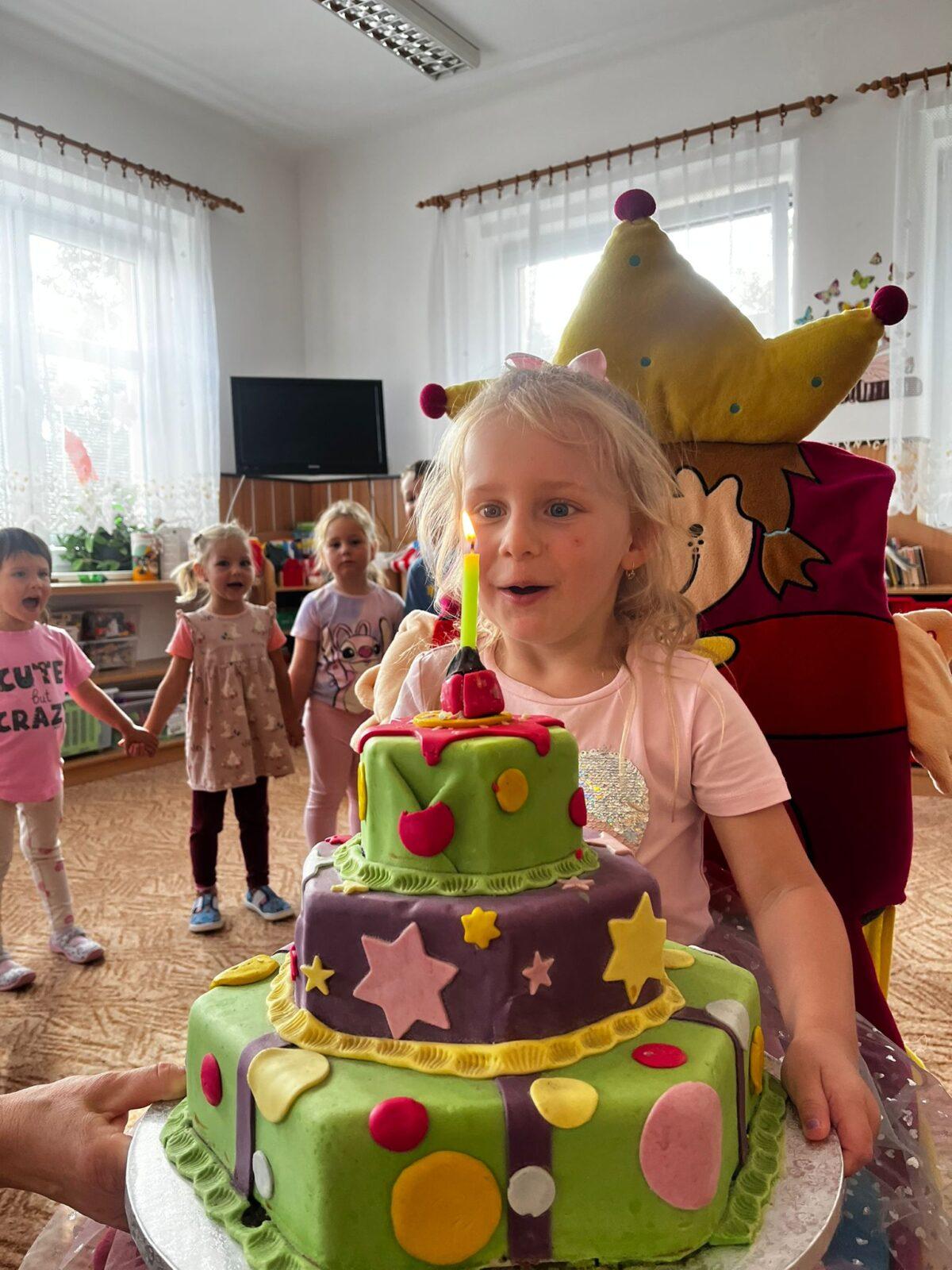 zuzanka slaví narozeniny - 1