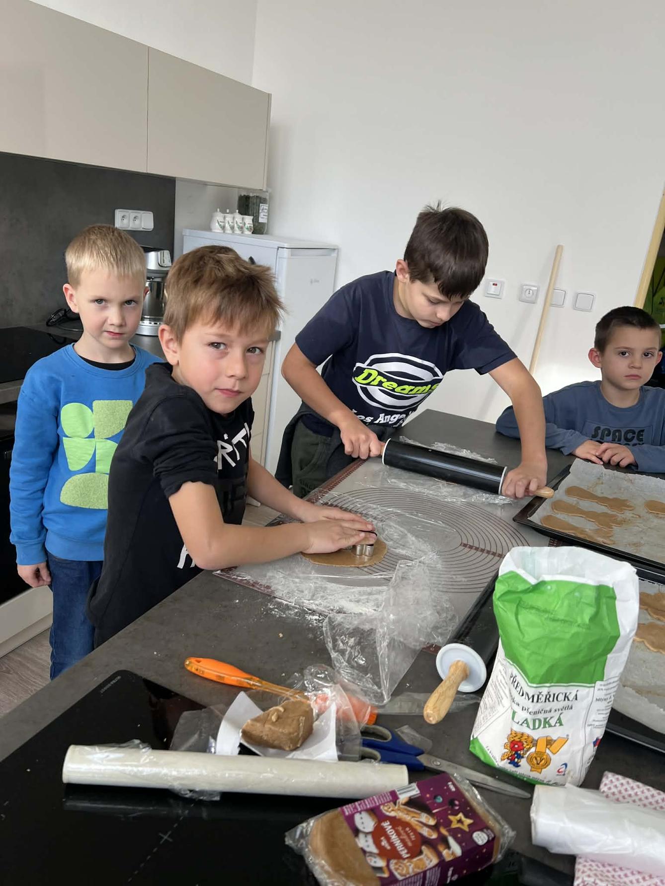 ŠKOLNÍ DRUŽINA - 2. ODDĚLENÍ -PODZIM - 46