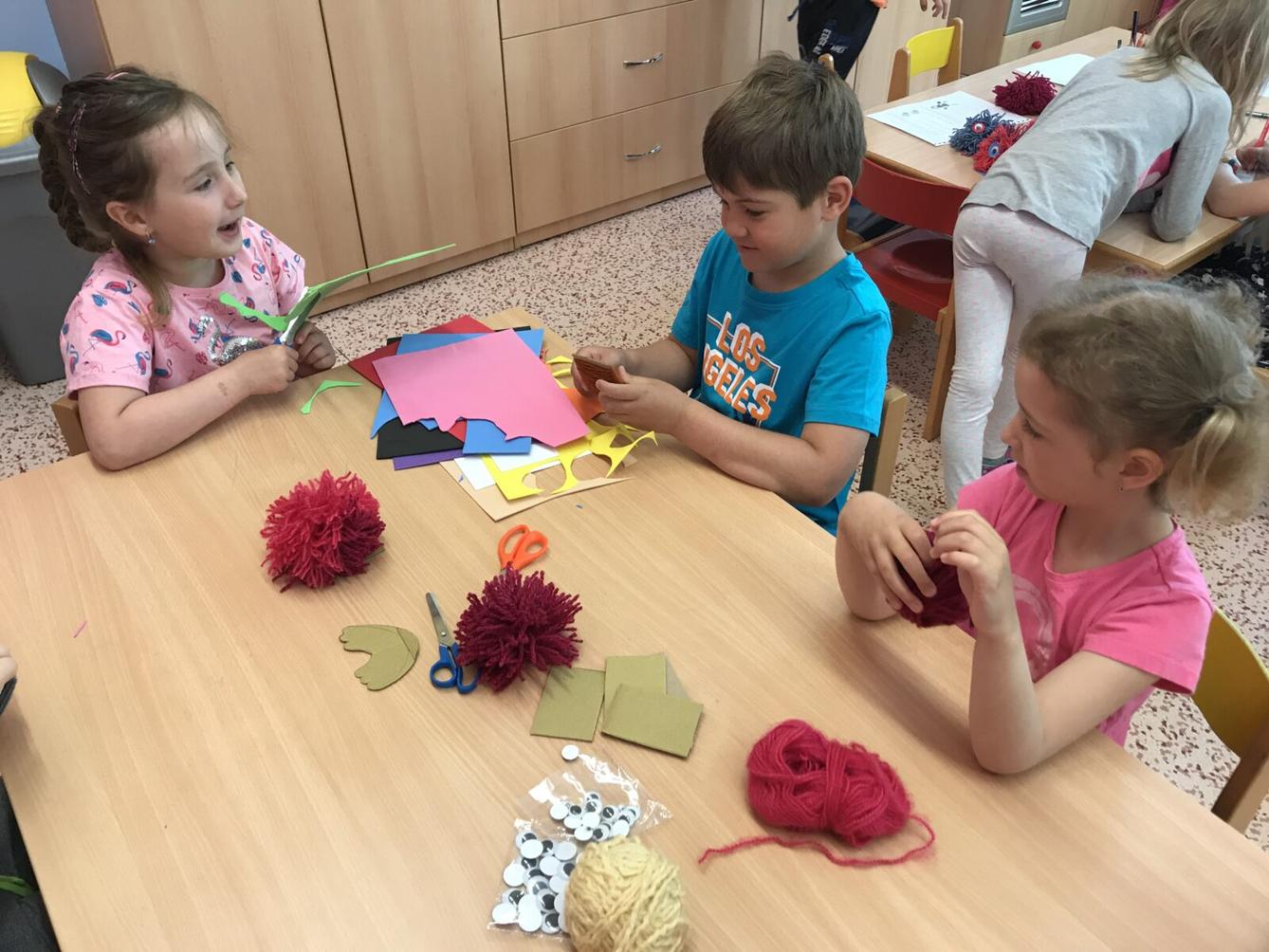 SOVIČKY: ,,DĚTI MAJÍ SVÁTEK" - 28