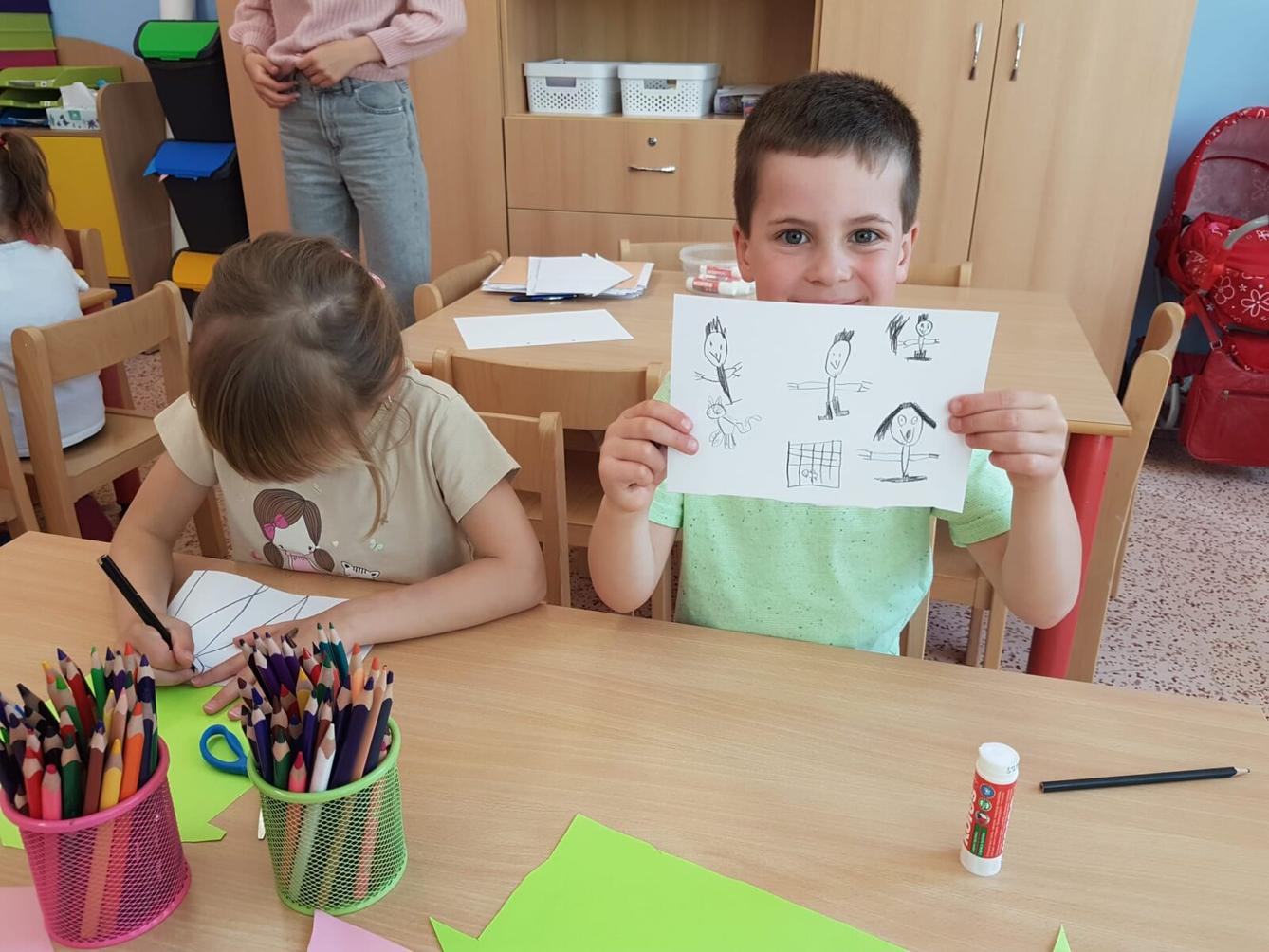 SOVIČKY: ,,MOJE MAMINKA MÁ SVÁTEK - RODINA" - 48